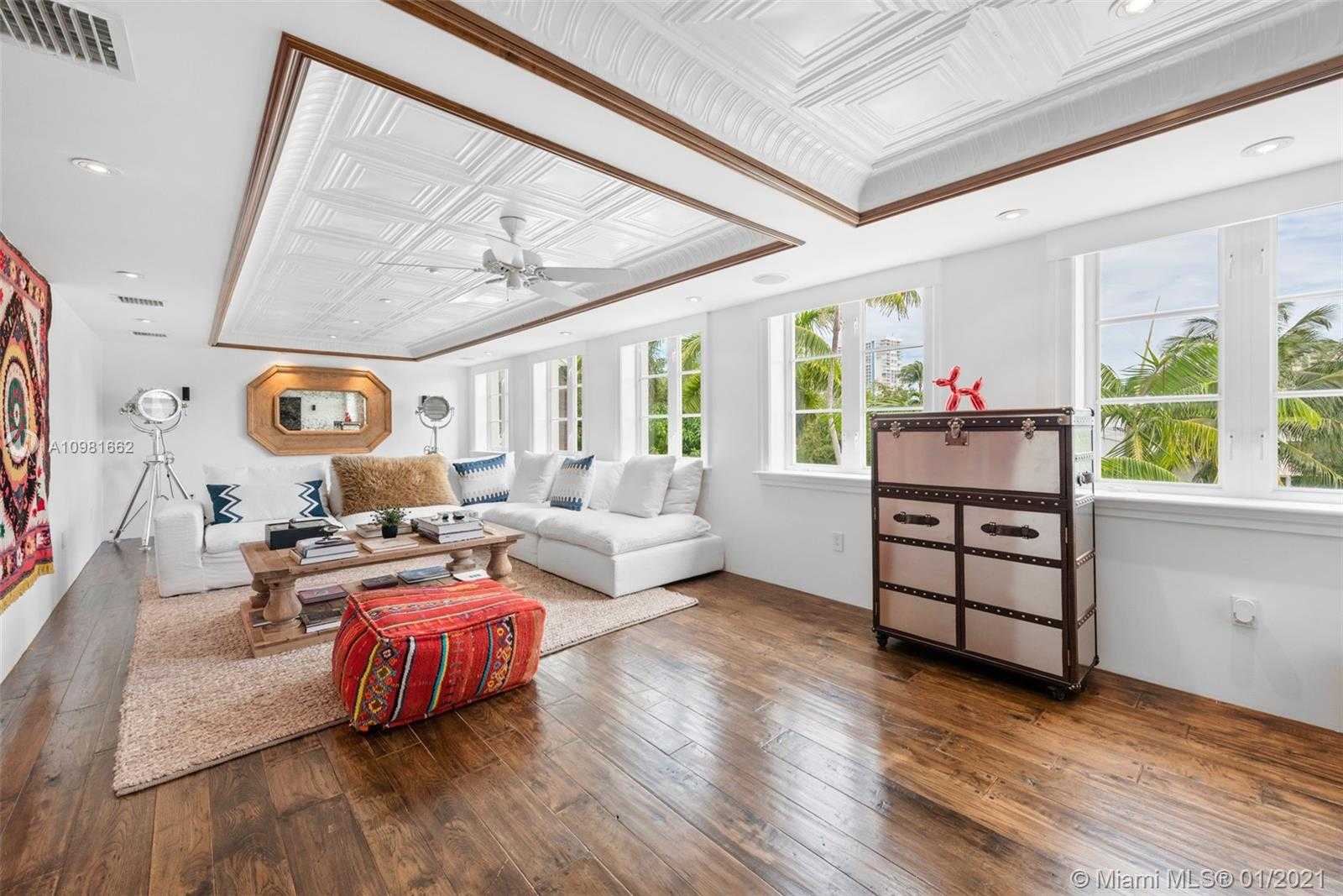 Small Image of 100 CAPE FLORIDA DR, Key Biscayne Number 59