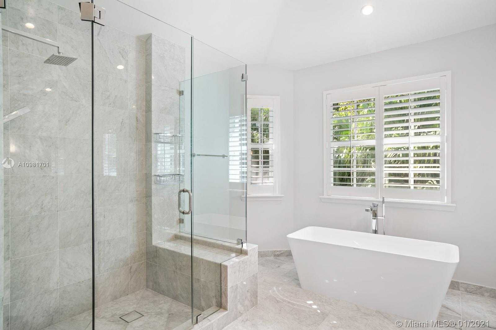 Small Image of 20006 NORTH EAST 36TH PL, Aventura Number 19