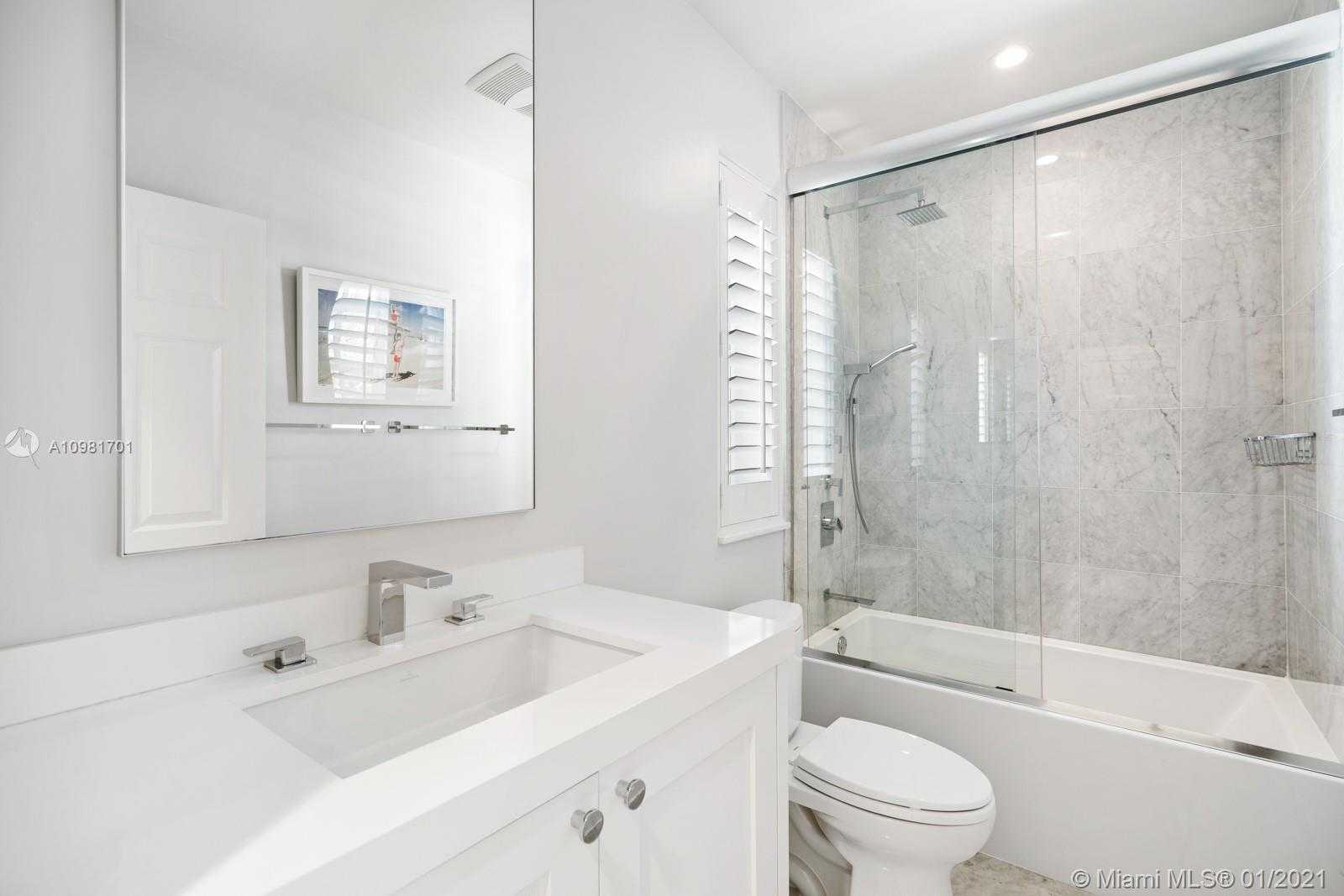 Small Image of 20006 NORTH EAST 36TH PL, Aventura Number 21