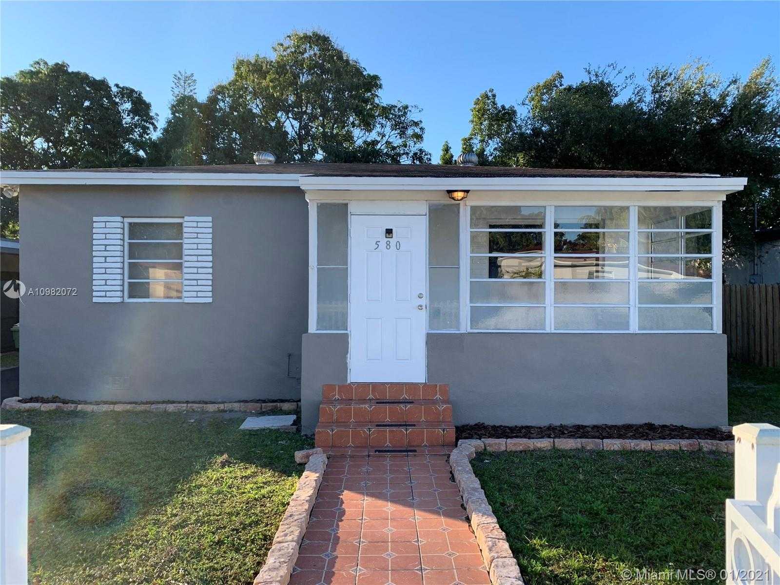 Small Image of 580 NORTH WEST 133RD ST, North Miami Number 2