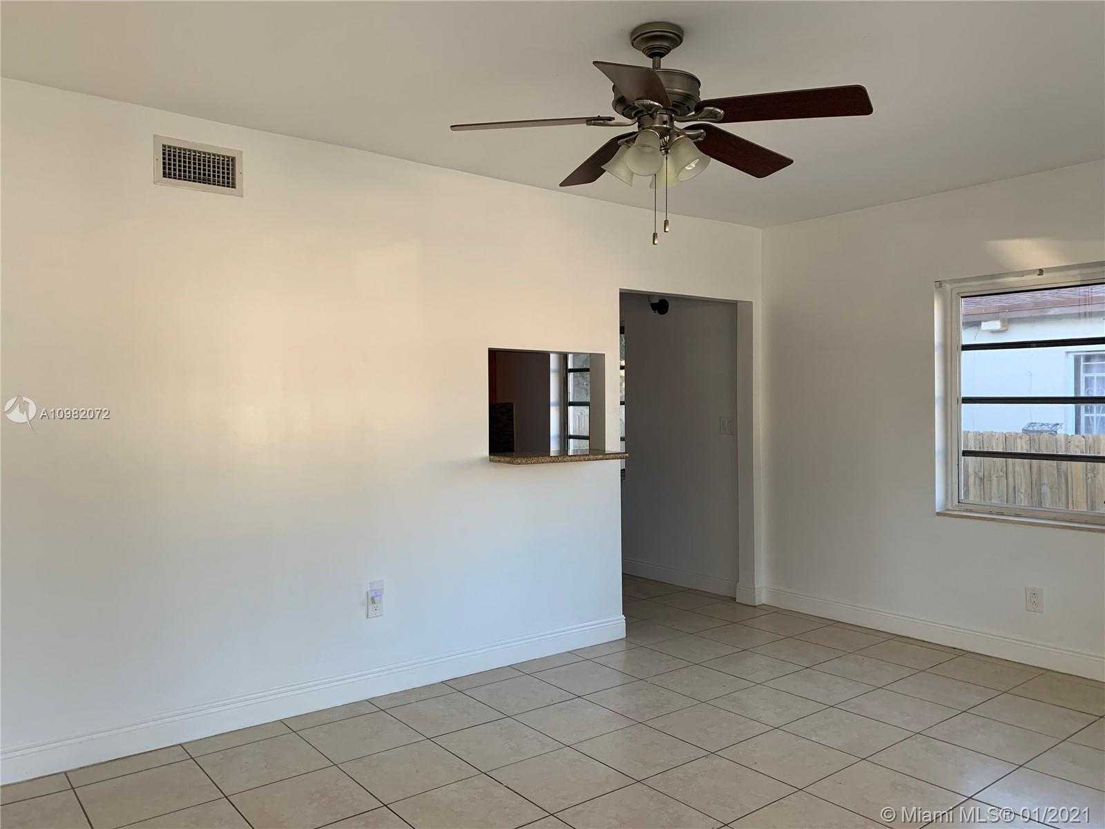 Small Image of 580 NORTH WEST 133RD ST, North Miami Number 6