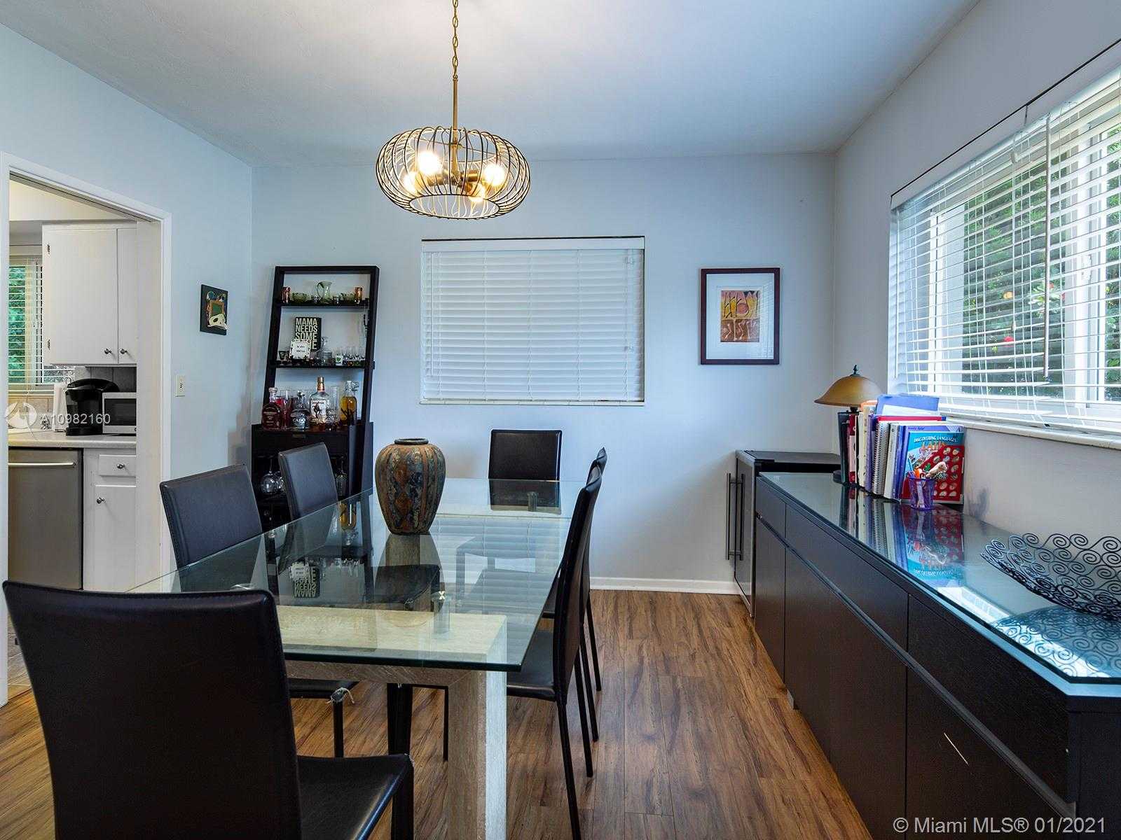 Small Image of 10658 NORTH EAST 11TH AVE, Miami Shores Number 3