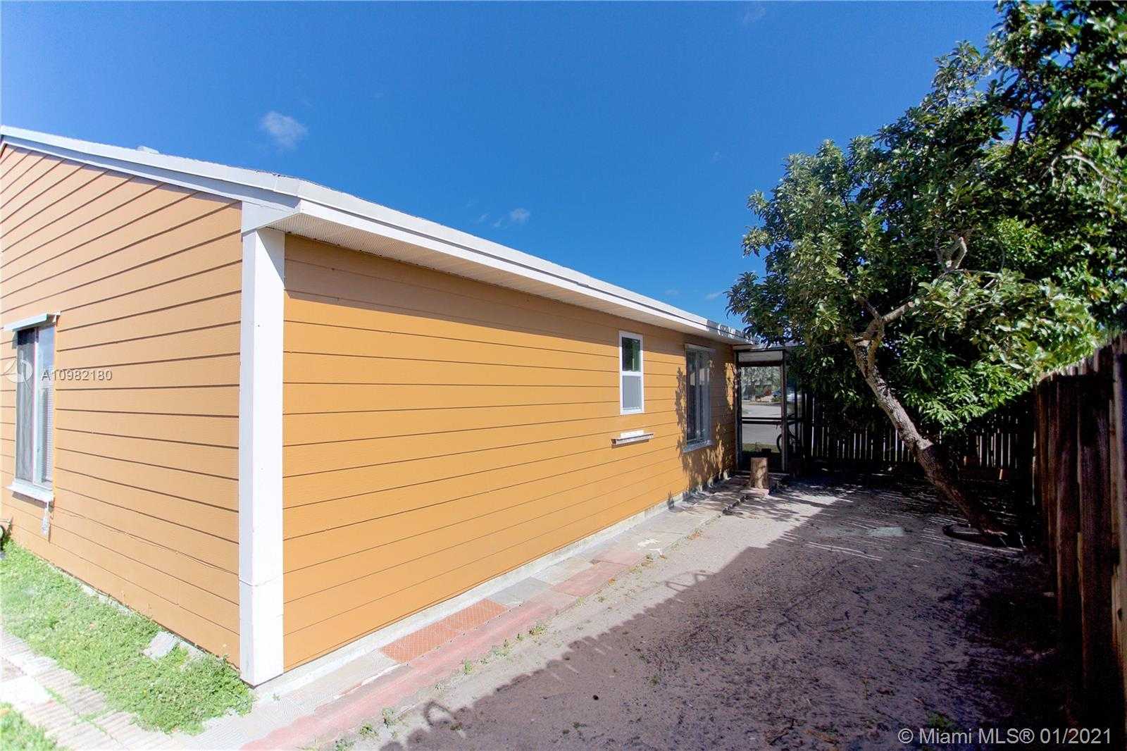 Small Image of 1795 SOUTH WEST 84TH TER, Miramar Number 18