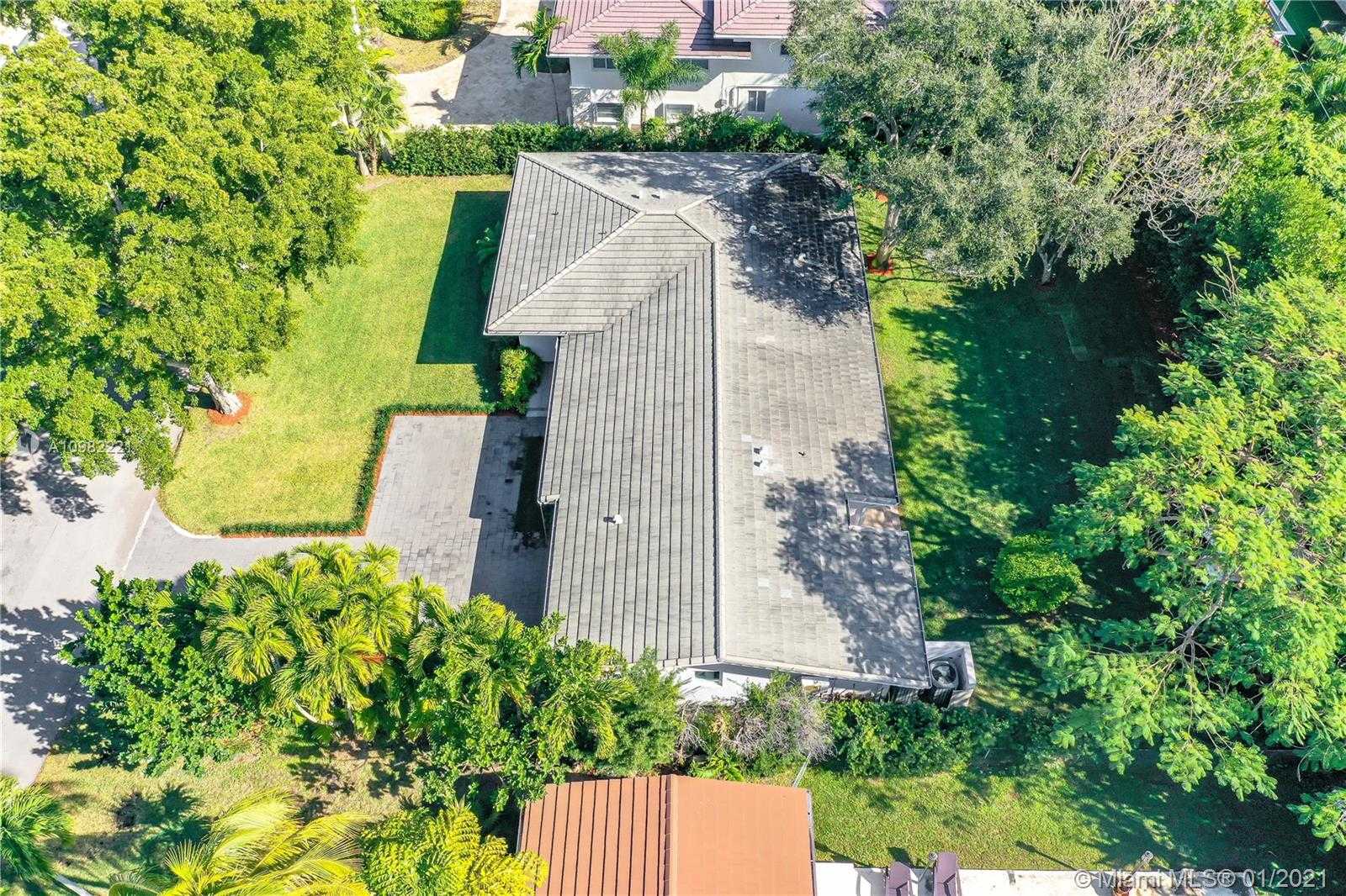 Small Image of 90 SOUTH PROSPECT DR, Coral Gables Number 30