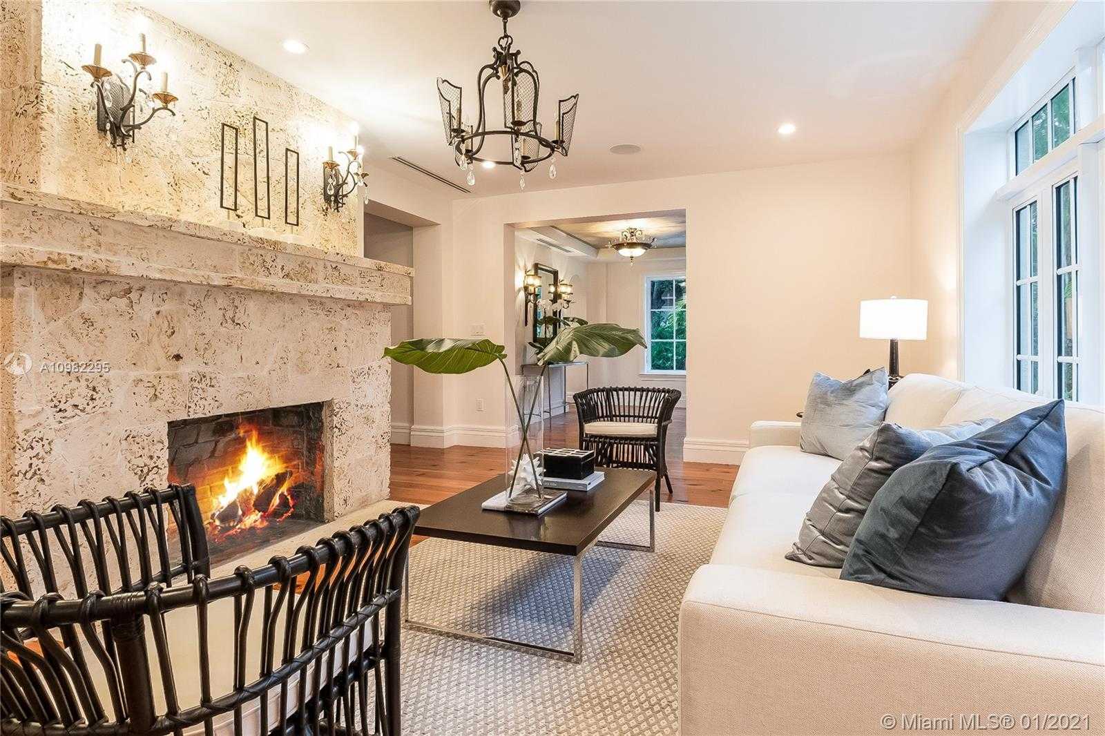 Small Image of 1311 ALHAMBRA CIRCLE, Coral Gables Number 12