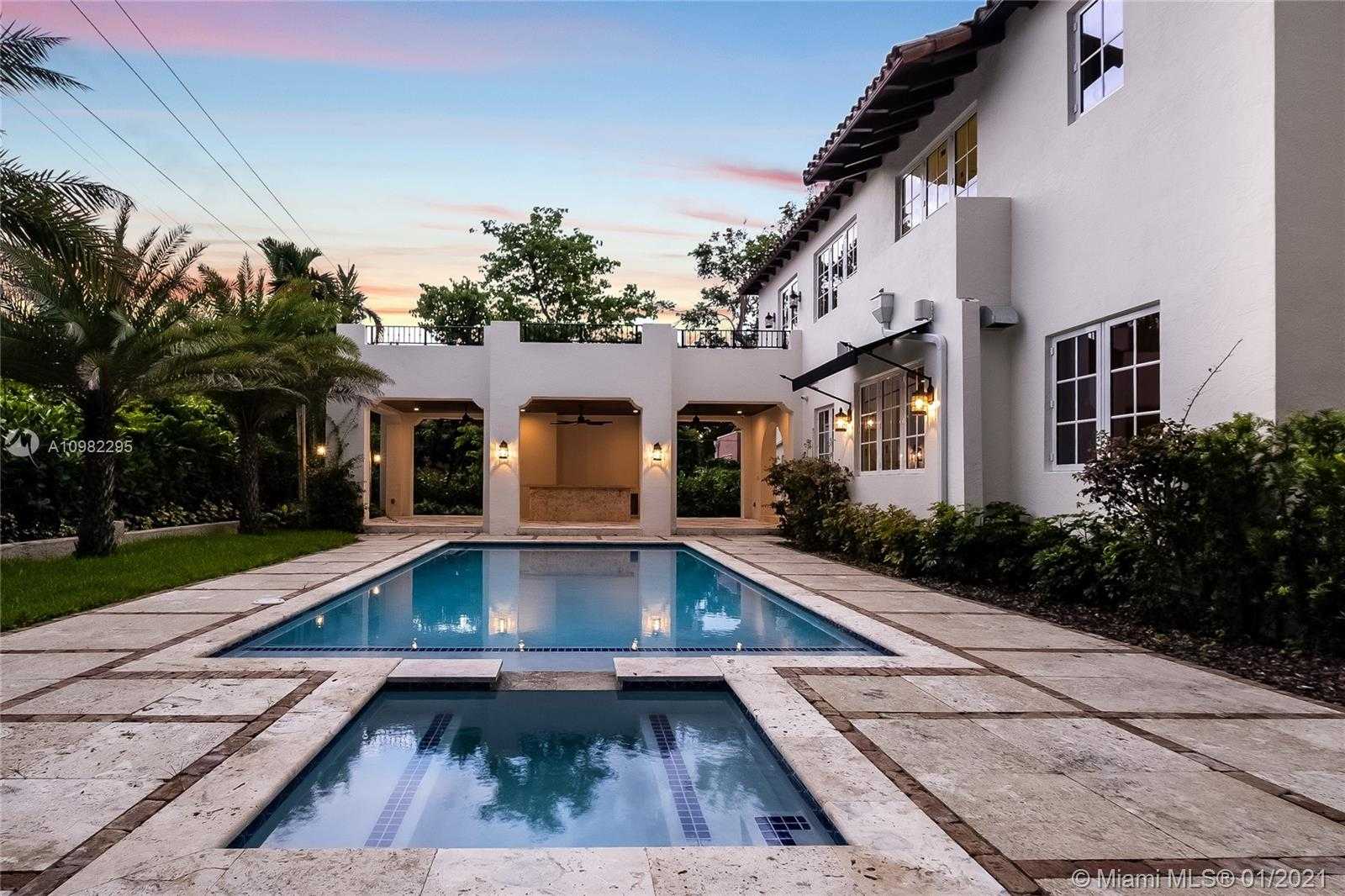 Small Image of 1311 ALHAMBRA CIRCLE, Coral Gables Number 2