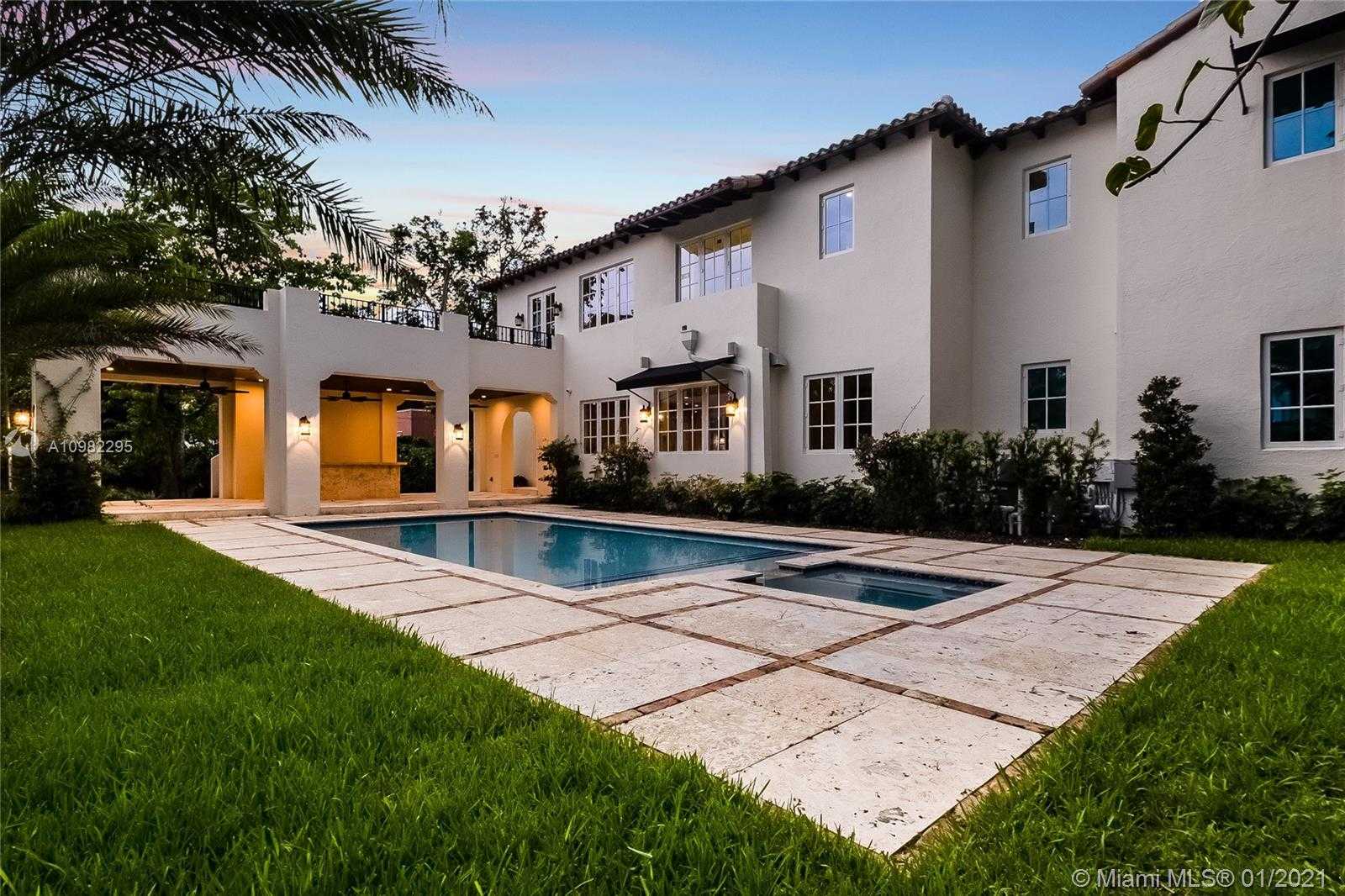 Small Image of 1311 ALHAMBRA CIRCLE, Coral Gables Number 3