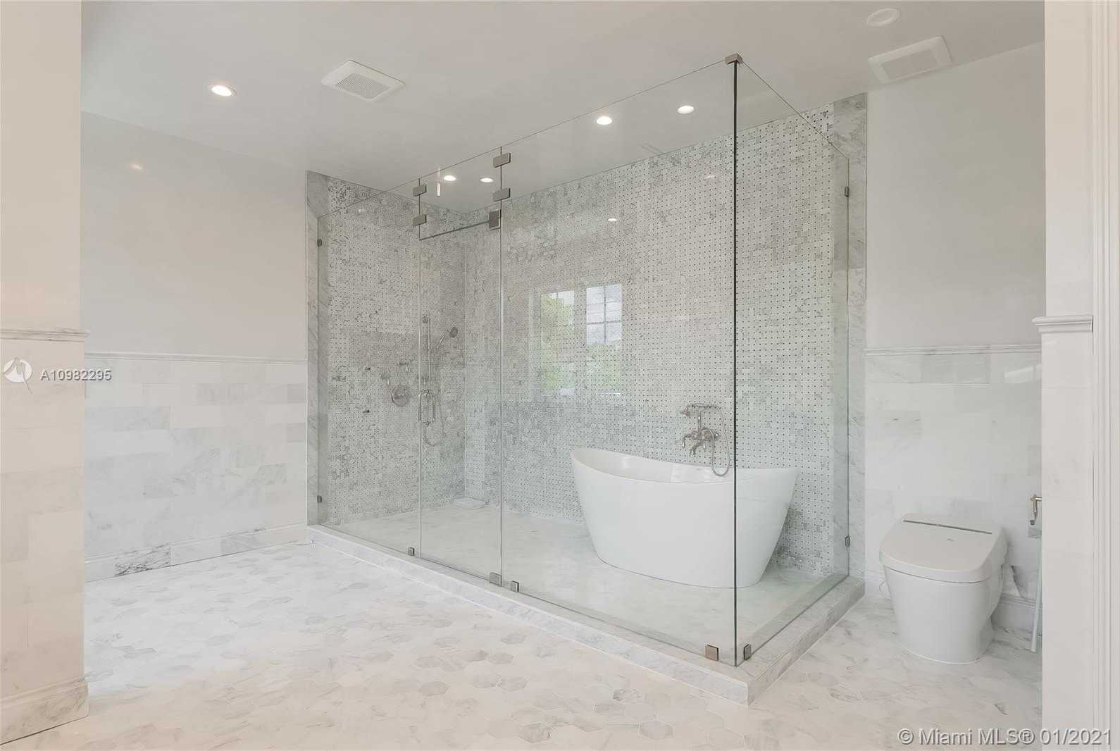 Small Image of 1311 ALHAMBRA CIRCLE, Coral Gables Number 38