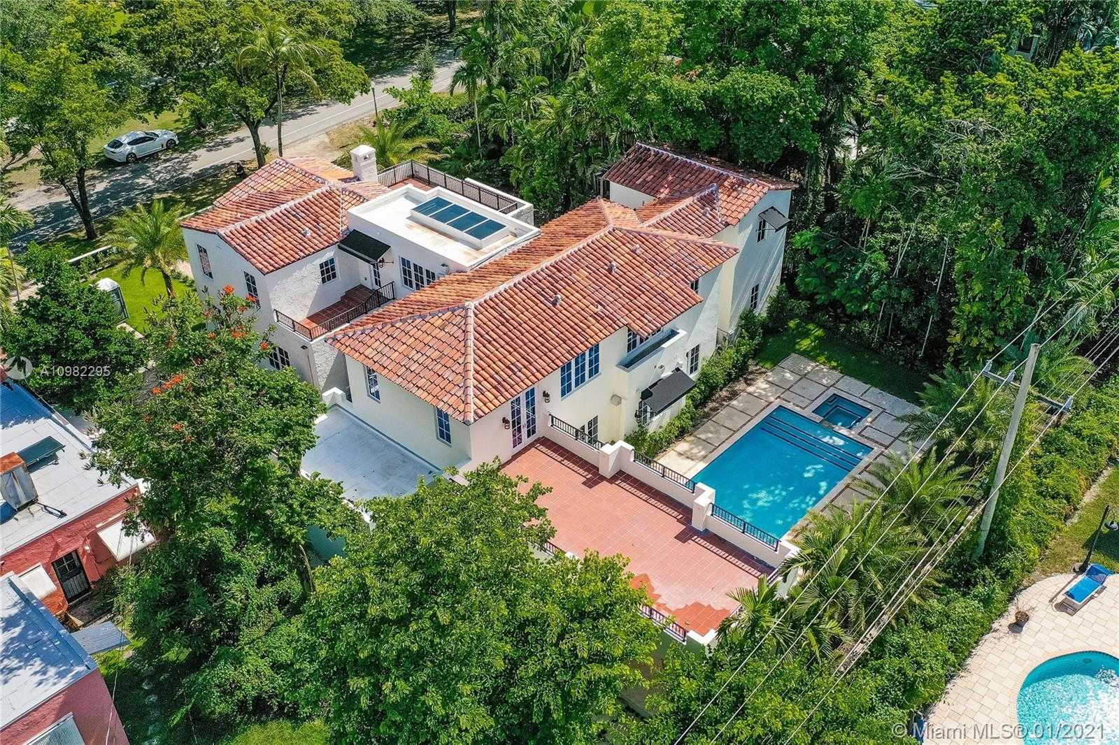 Small Image of 1311 ALHAMBRA CIRCLE, Coral Gables Number 6