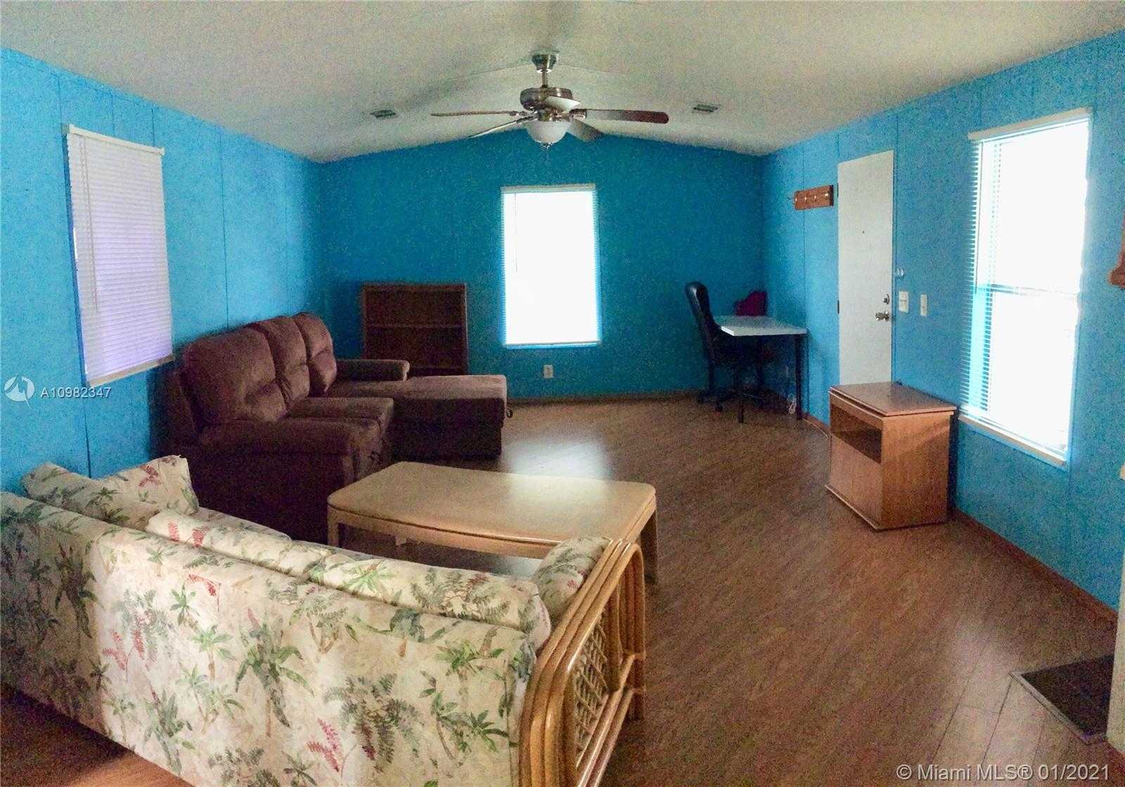 Small Image of 34715 SOUTH WEST 187 CT #46, Homestead Number 4