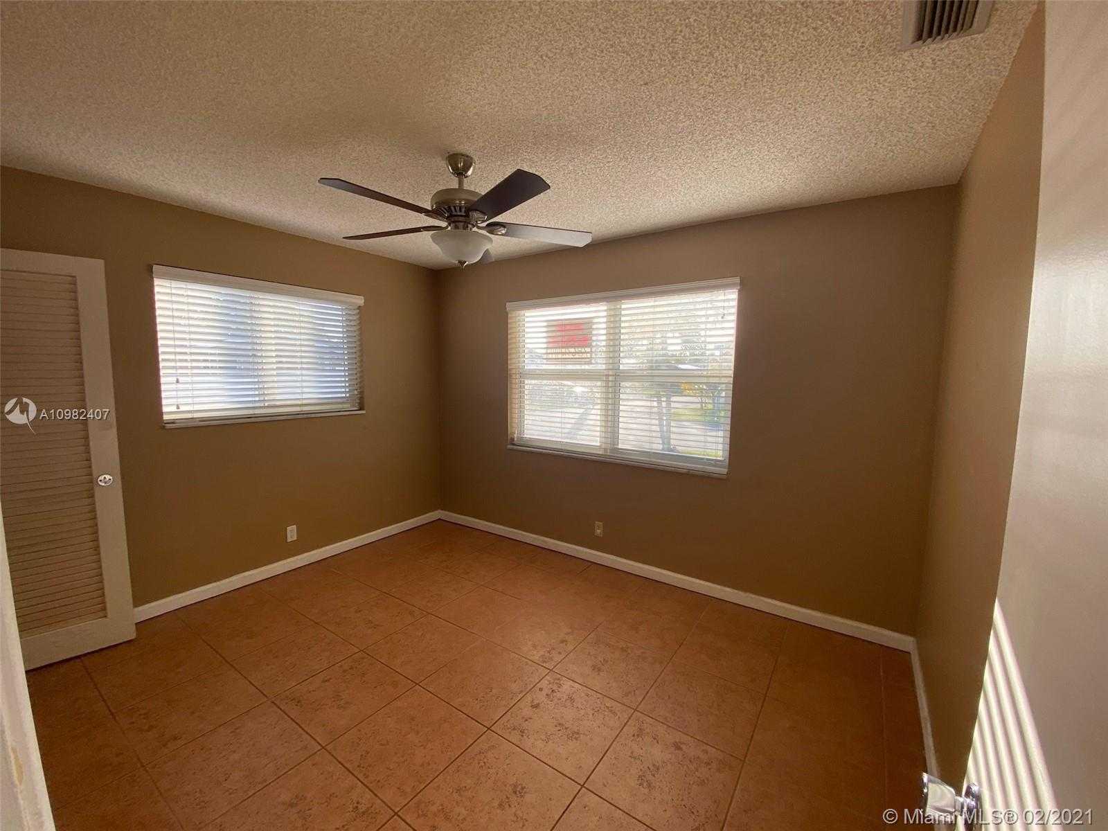 Small Image of 4900 NORTH WEST 26 WAY, Tamarac Number 8