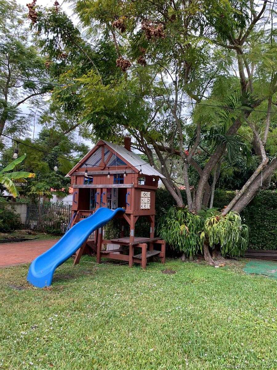 Small Image of 85 NORTH EAST 110TH ST, Miami Shores Number 25