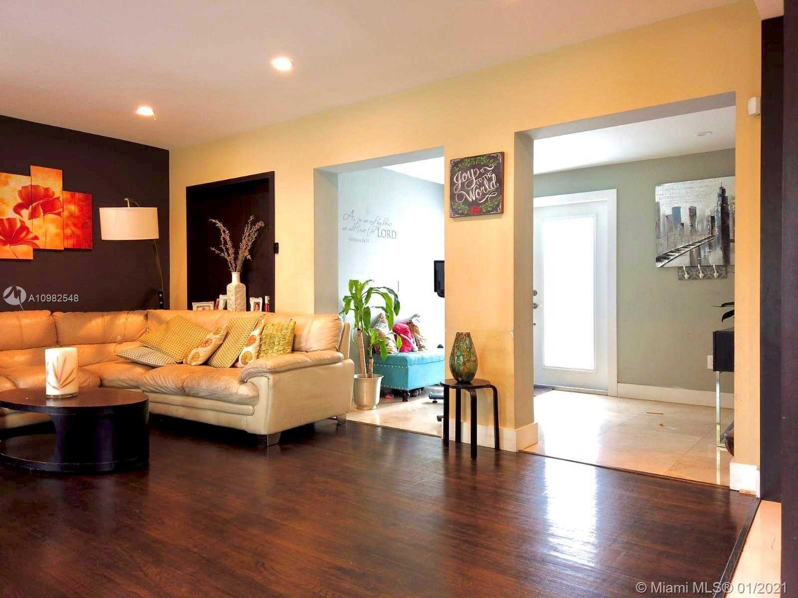 Small Image of 85 NORTH EAST 110TH ST, Miami Shores Number 9
