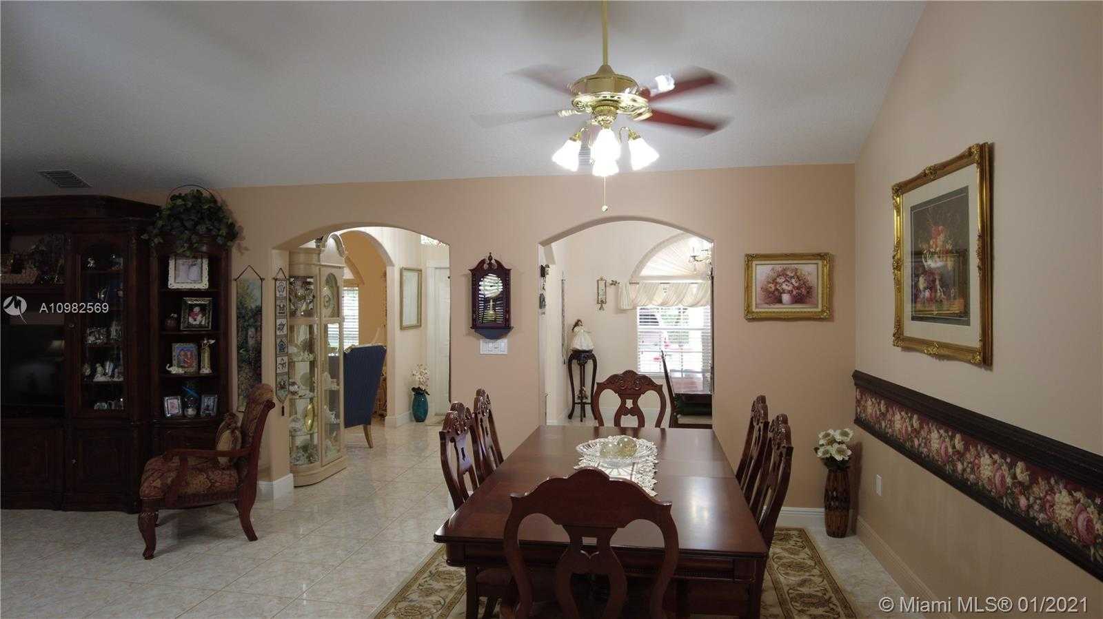 Small Image of 17790 SOUTH WEST 256TH ST, Homestead Number 14