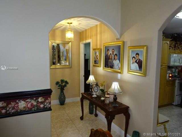Small Image of 17790 SOUTH WEST 256TH ST, Homestead Number 19