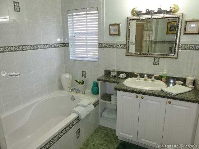 Small Image of 17790 SOUTH WEST 256TH ST, Homestead Number 29