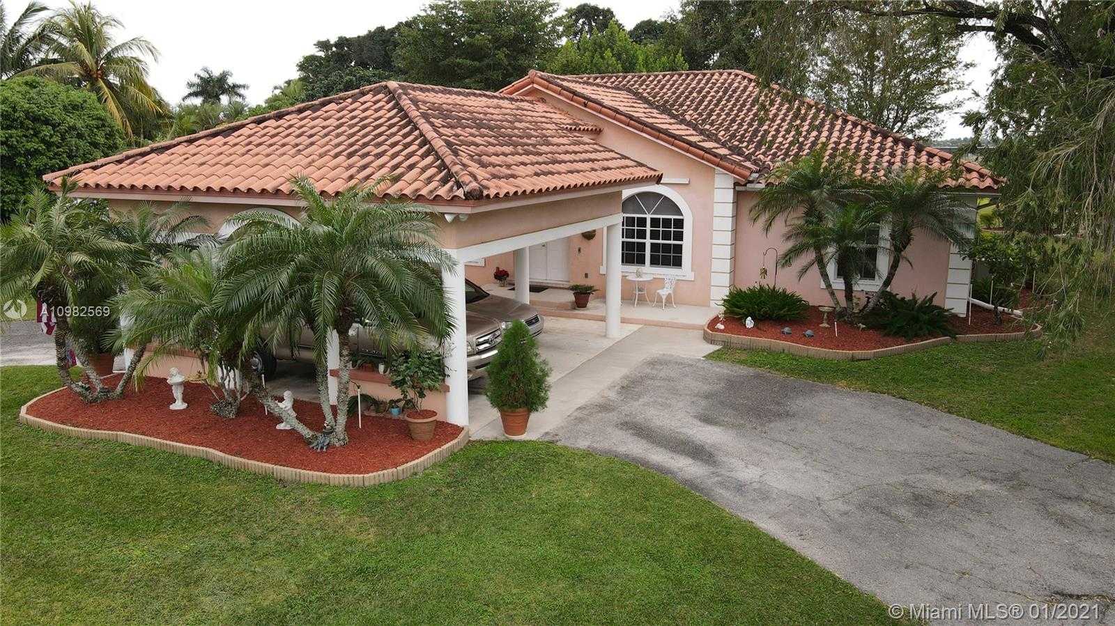 Small Image of 17790 SOUTH WEST 256TH ST, Homestead Number 4