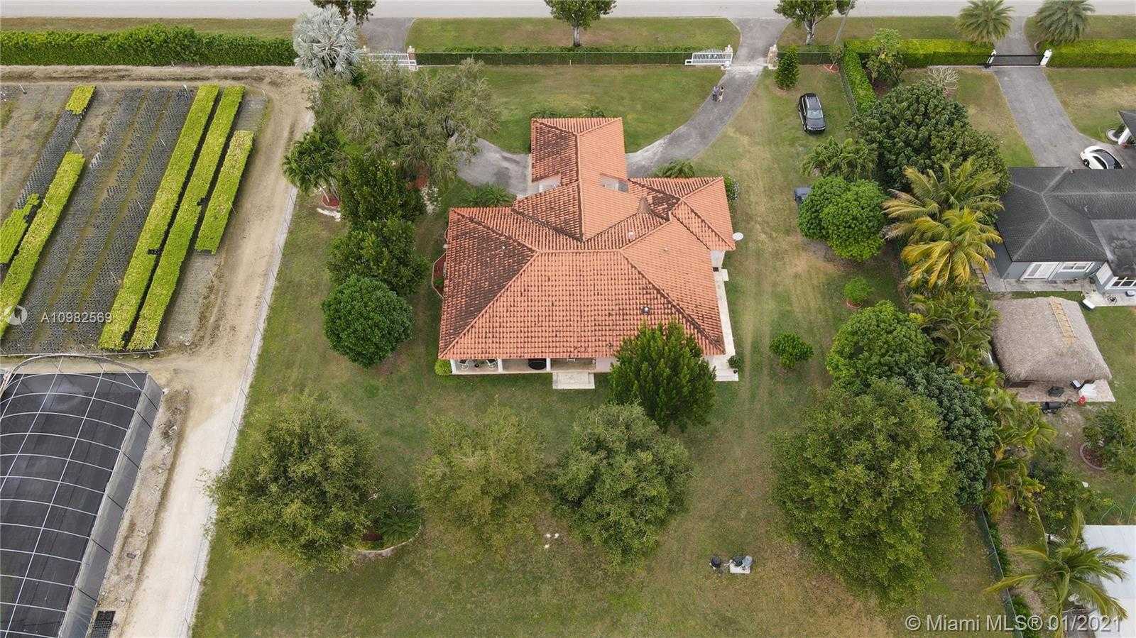 Small Image of 17790 SOUTH WEST 256TH ST, Homestead Number 43