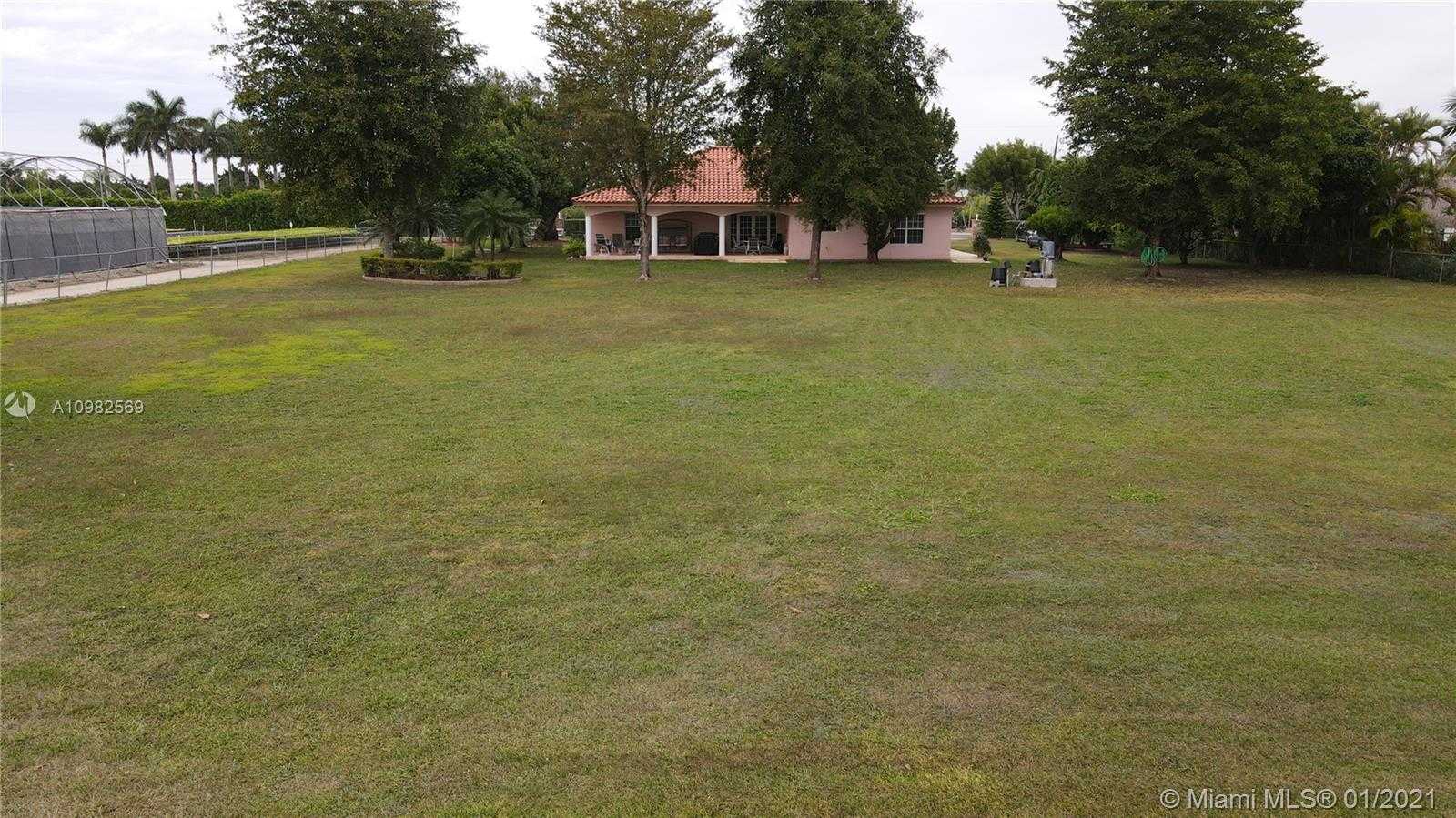 Small Image of 17790 SOUTH WEST 256TH ST, Homestead Number 49