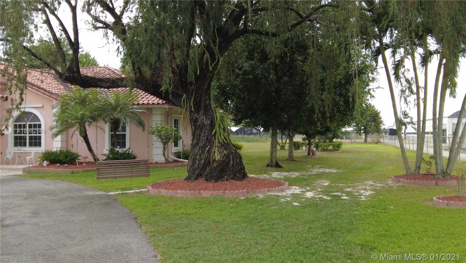 Small Image of 17790 SOUTH WEST 256TH ST, Homestead Number 54