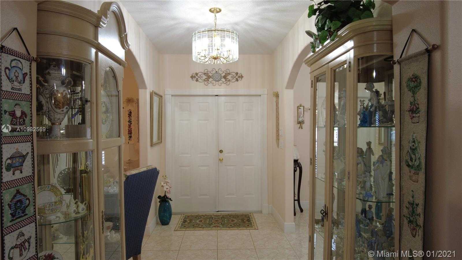 Small Image of 17790 SOUTH WEST 256TH ST, Homestead Number 6