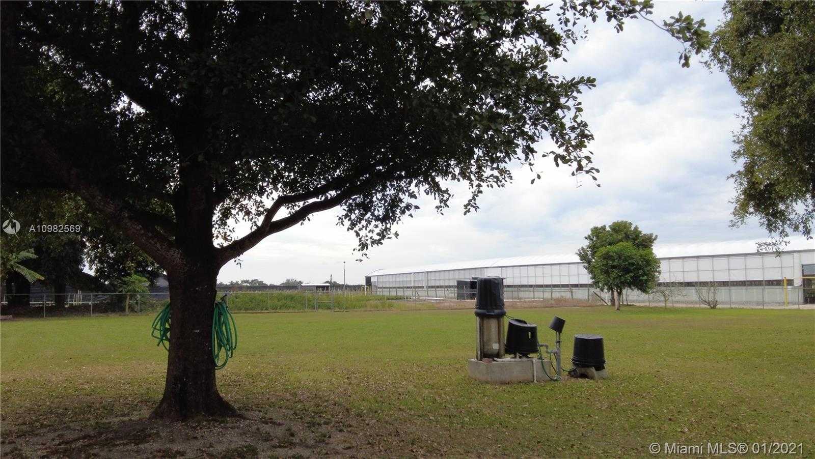 Small Image of 17790 SOUTH WEST 256TH ST, Homestead Number 61