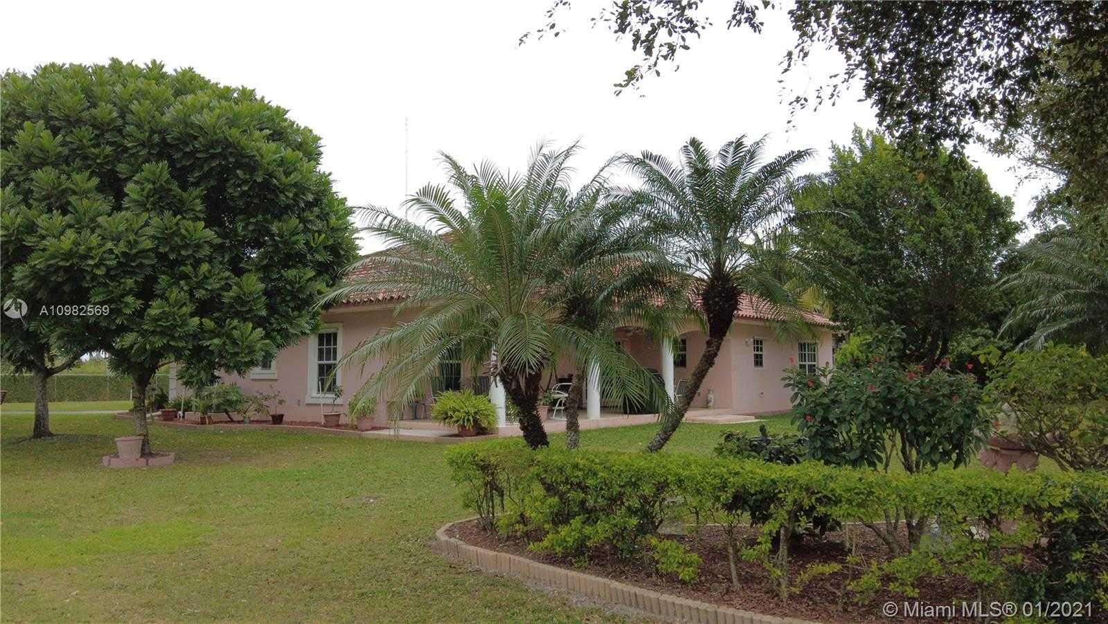 Small Image of 17790 SOUTH WEST 256TH ST, Homestead Number 63