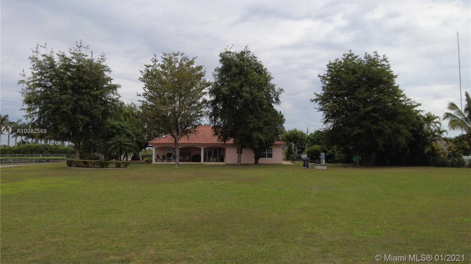 Small Image of 17790 SOUTH WEST 256TH ST, Homestead Number 64
