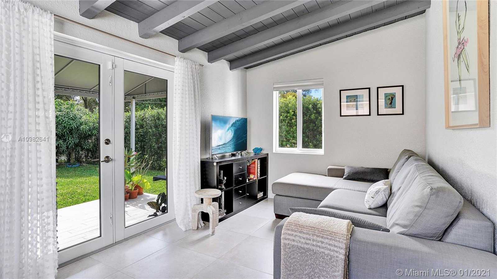 Small Image of 410 NORTH WEST 40TH ST, Miami Number 16