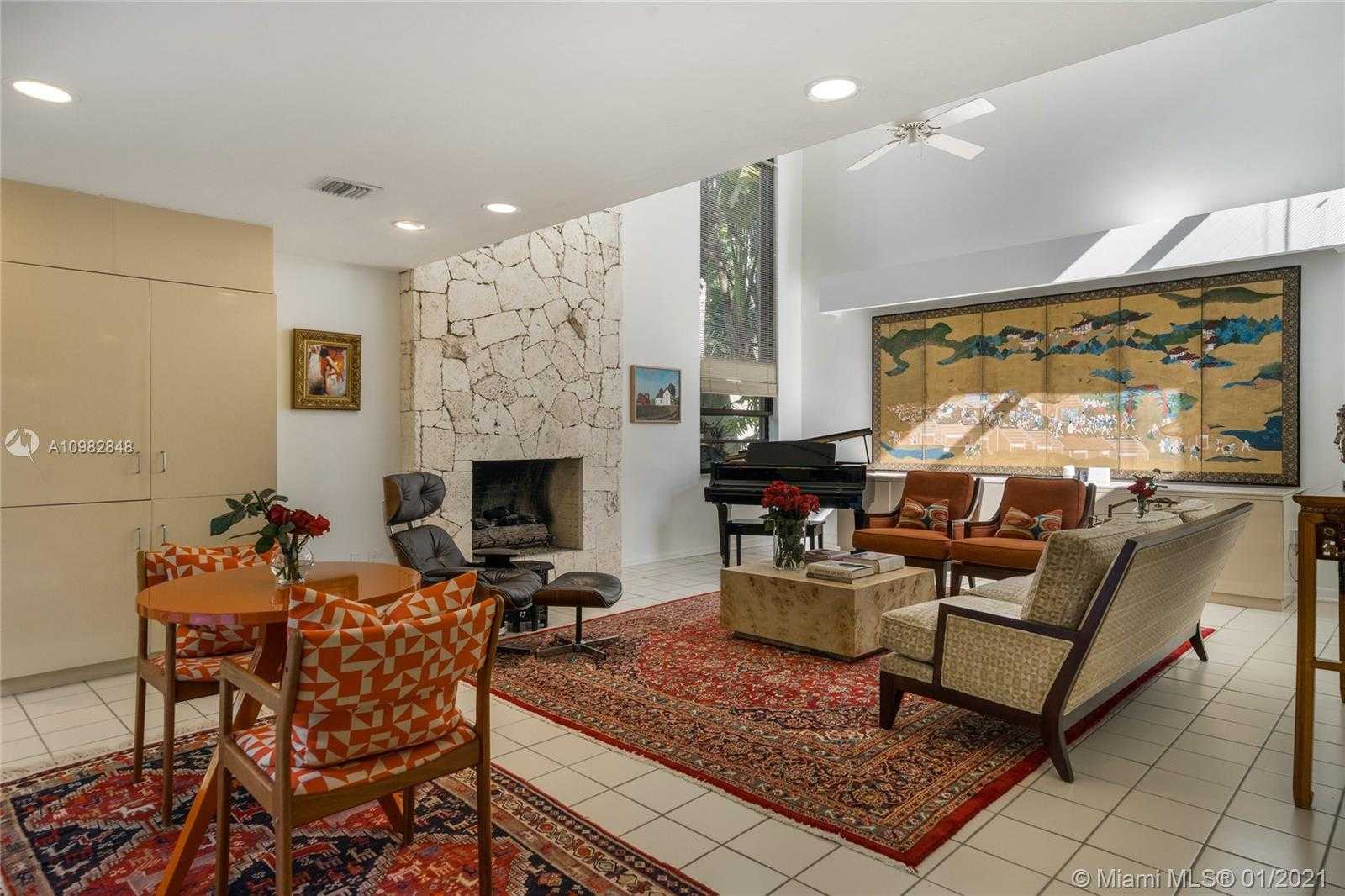 Small Image of 3760 SOUTH DOUGLAS RD, Miami Number 10