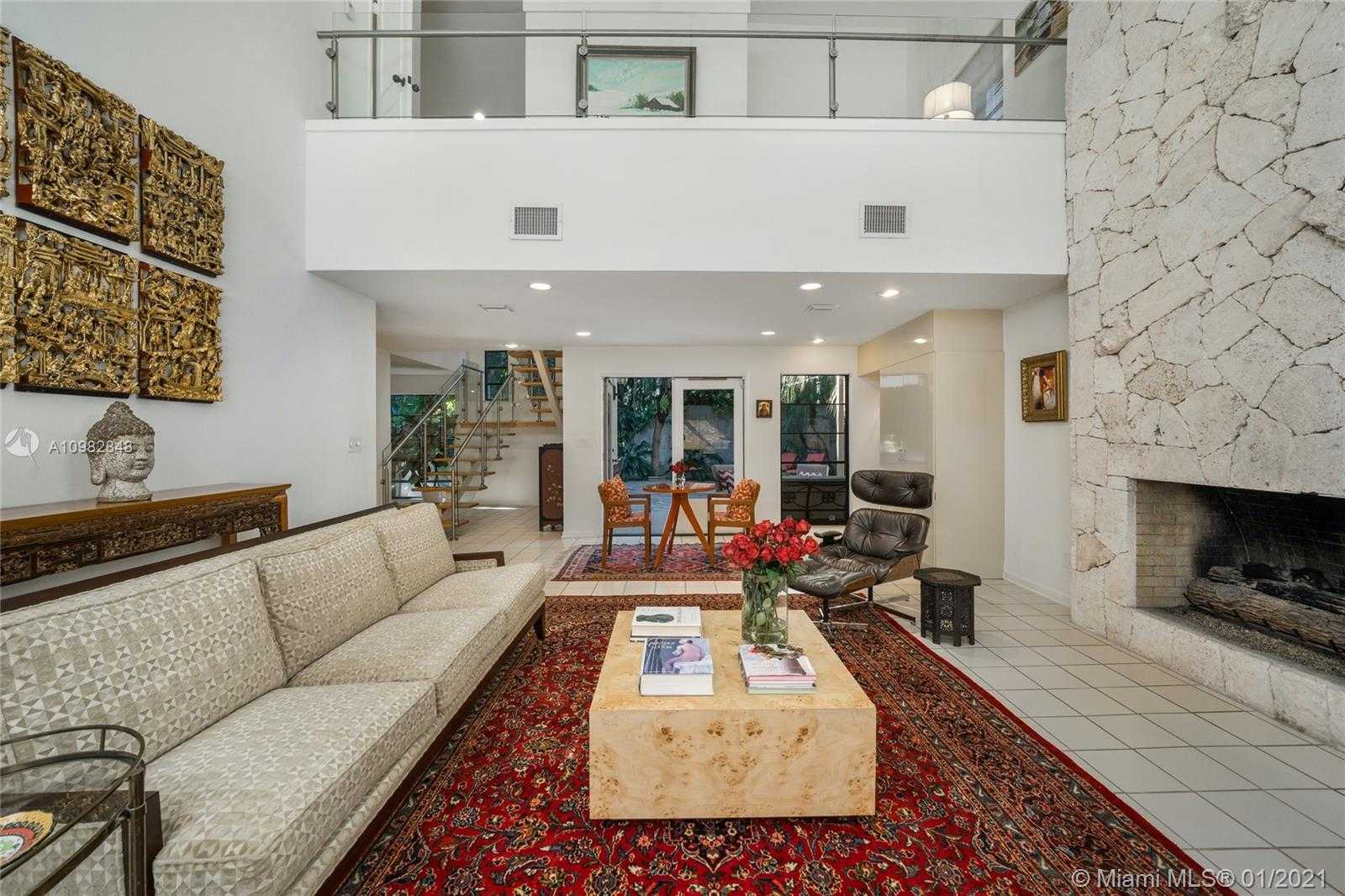 Small Image of 3760 SOUTH DOUGLAS RD, Miami Number 11