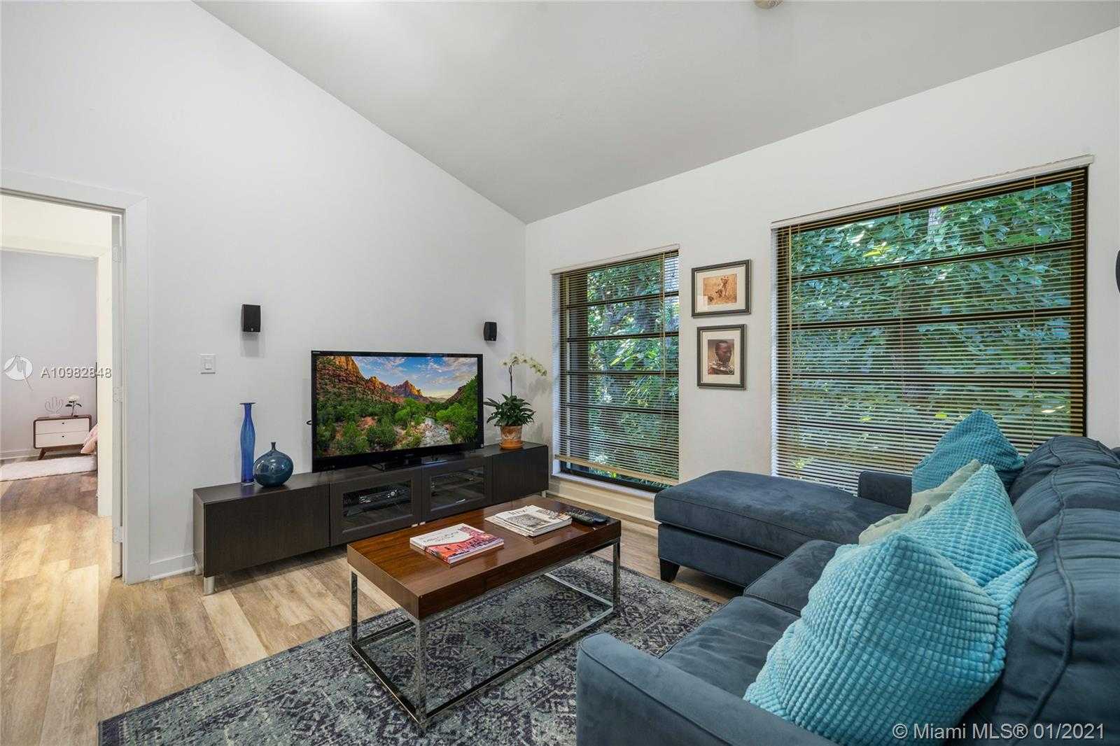 Small Image of 3760 SOUTH DOUGLAS RD, Miami Number 39