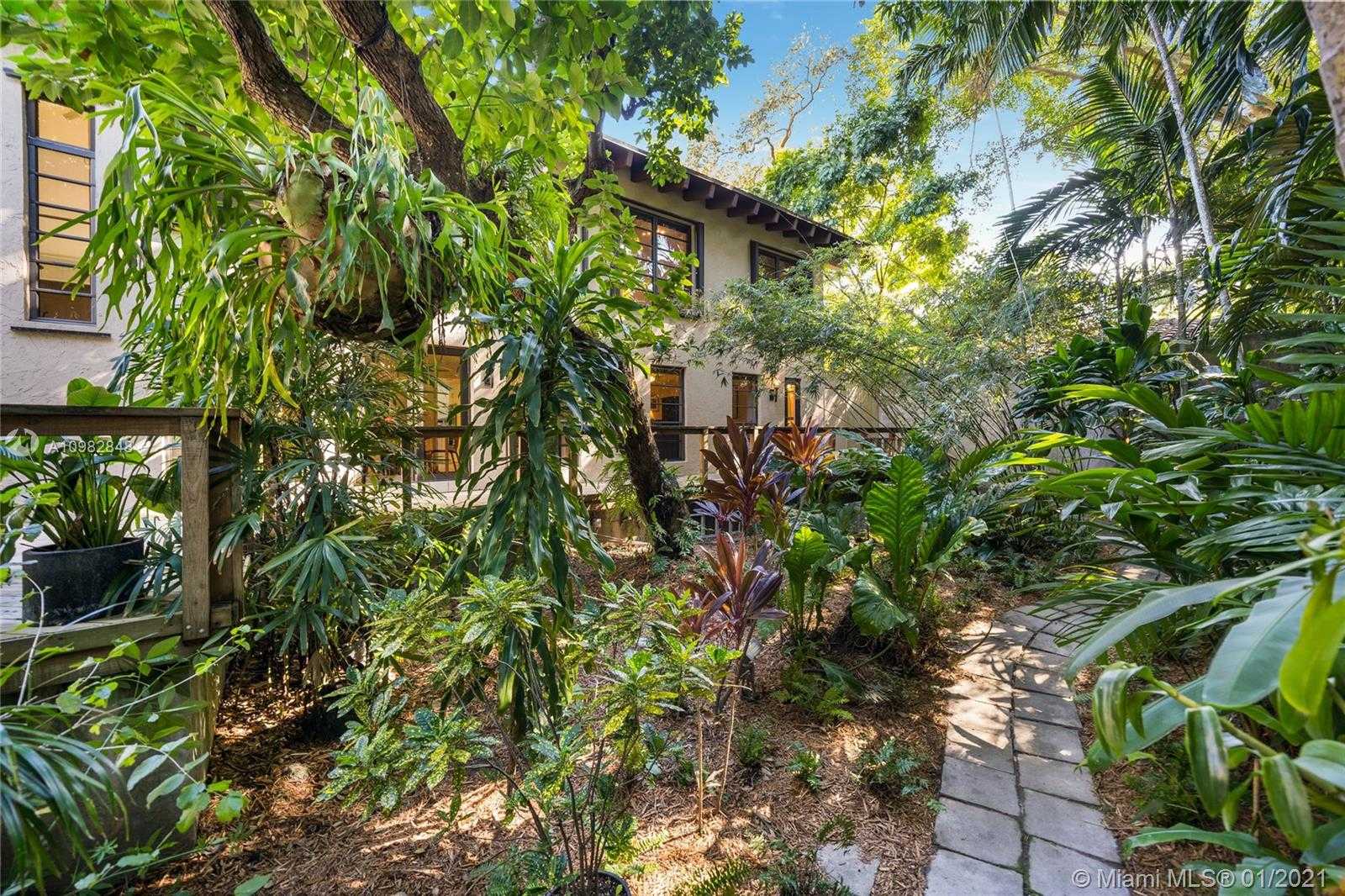 Small Image of 3760 SOUTH DOUGLAS RD, Miami Number 54