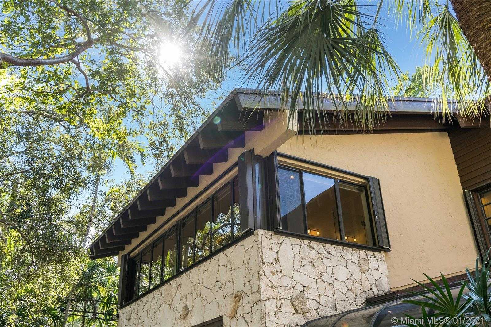 Small Image of 3760 SOUTH DOUGLAS RD, Miami Number 63