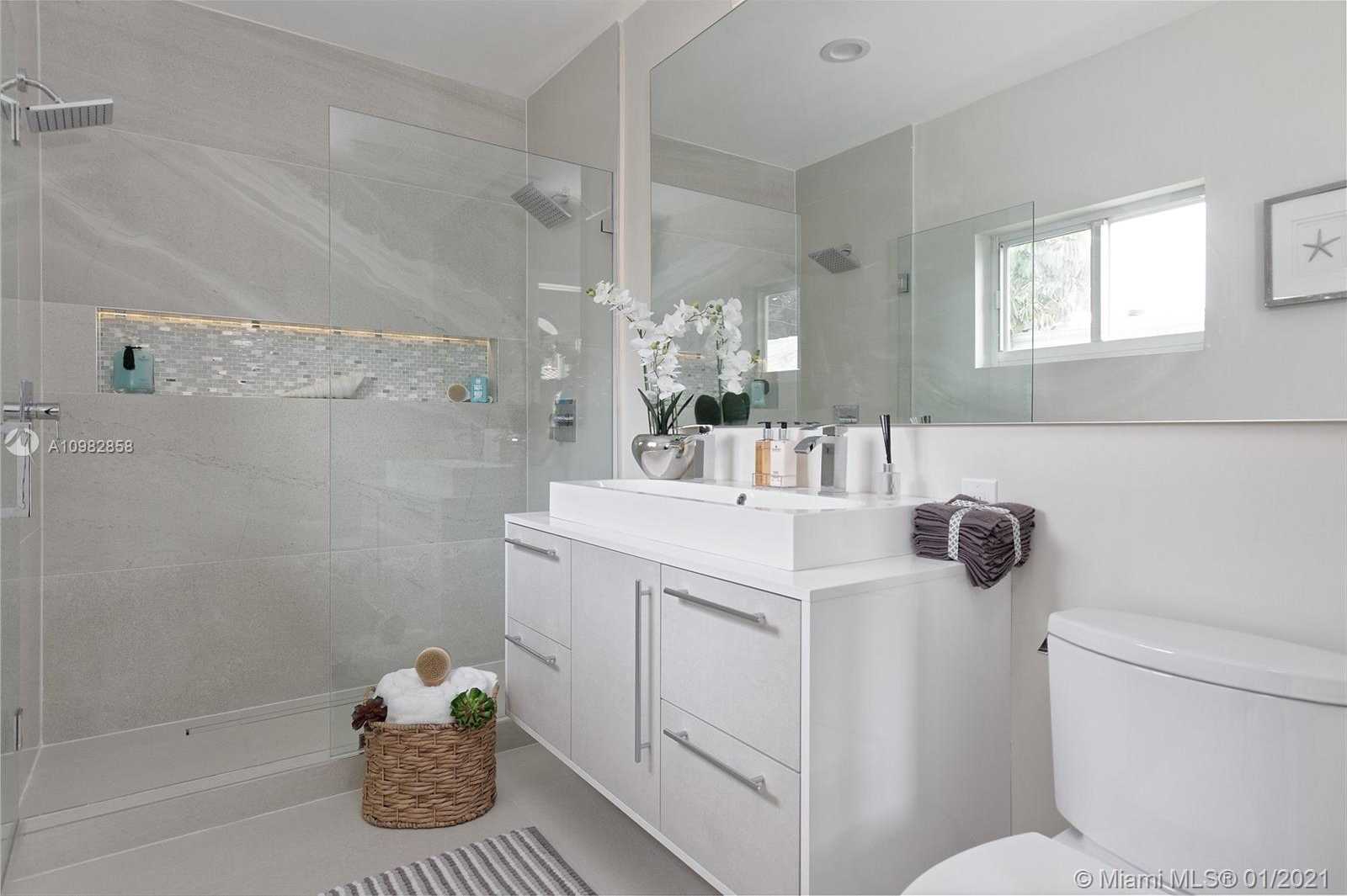 Small Image of 1226 NORTH EAST 100TH ST, Miami Shores Number 10