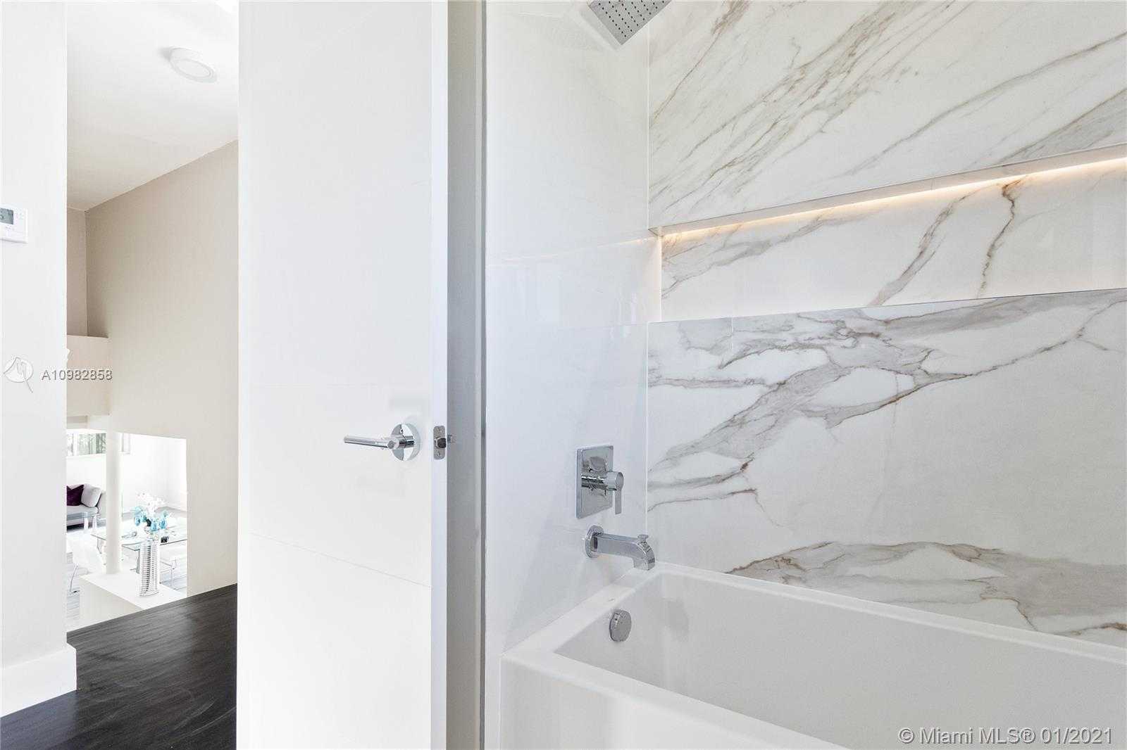 Small Image of 1226 NORTH EAST 100TH ST, Miami Shores Number 13