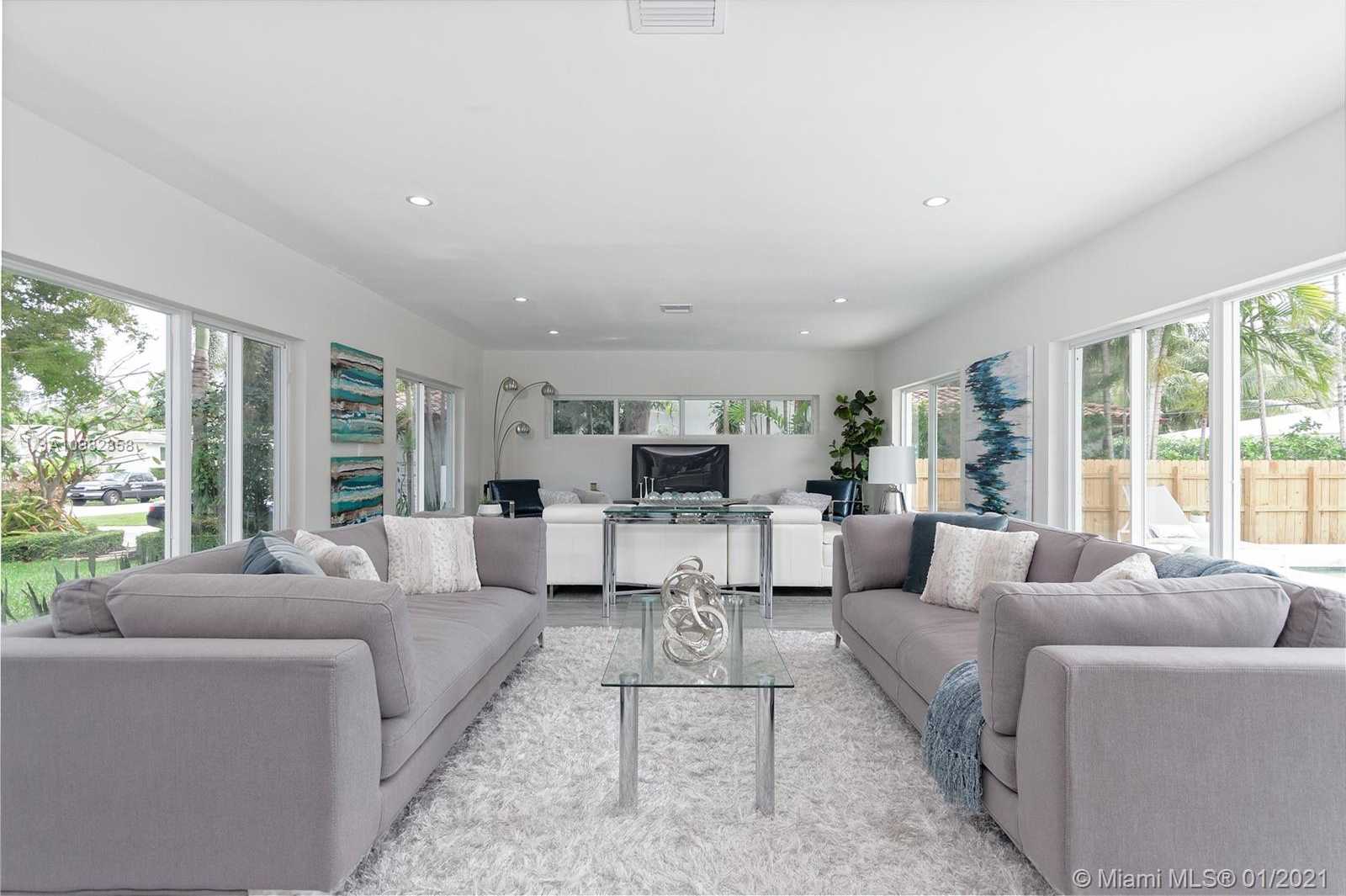 Small Image of 1226 NORTH EAST 100TH ST, Miami Shores Number 2