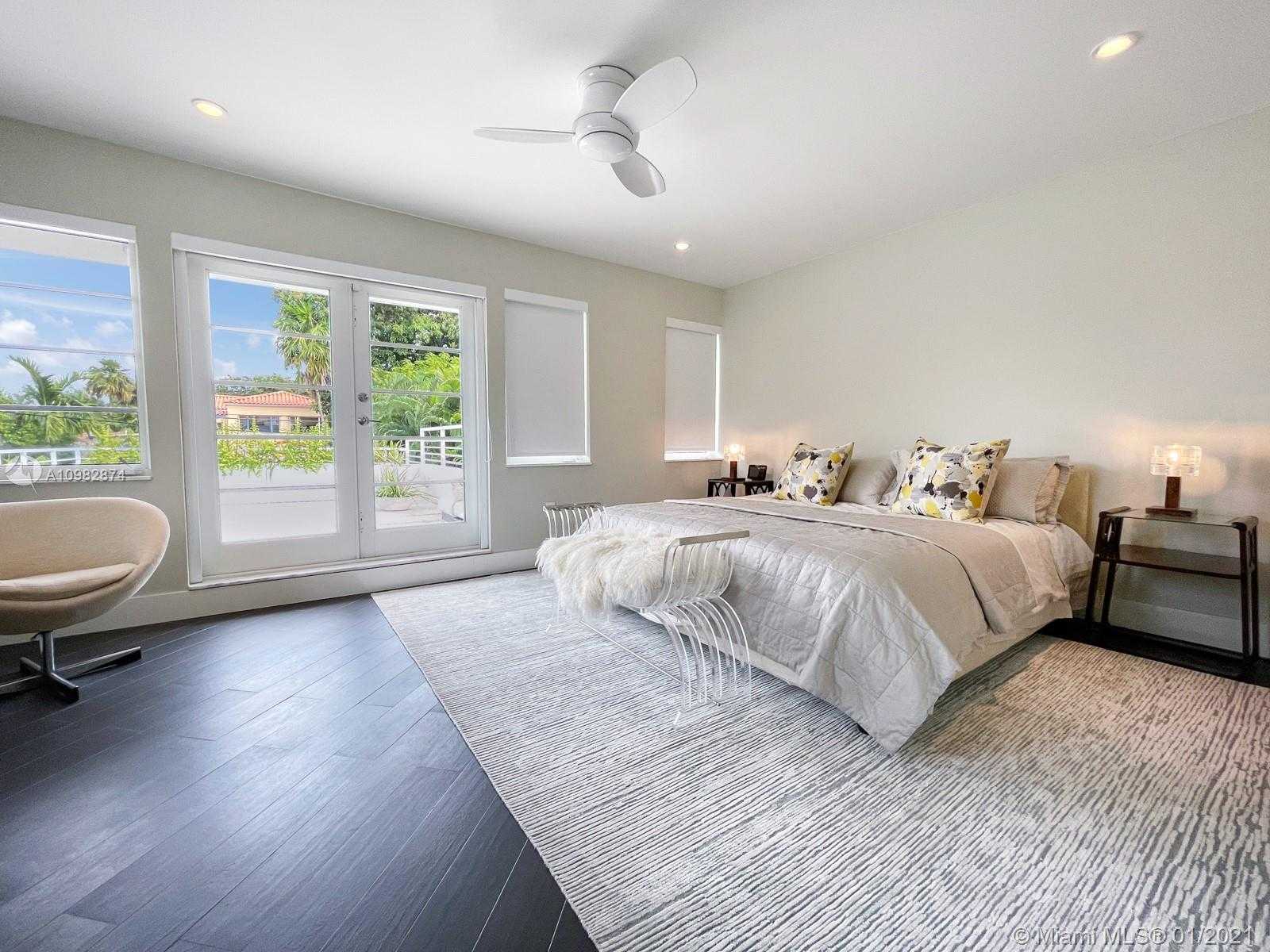 Small Image of 3193 ROYAL PALM AVE, Miami Beach Number 14