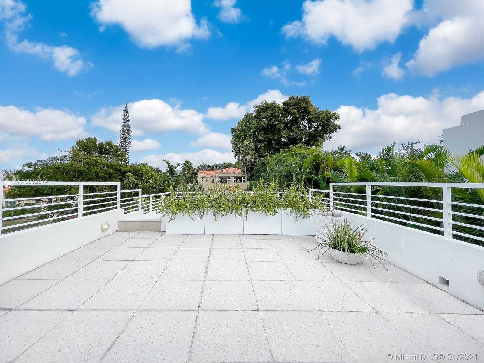 Small Image of 3193 ROYAL PALM AVE, Miami Beach Number 16