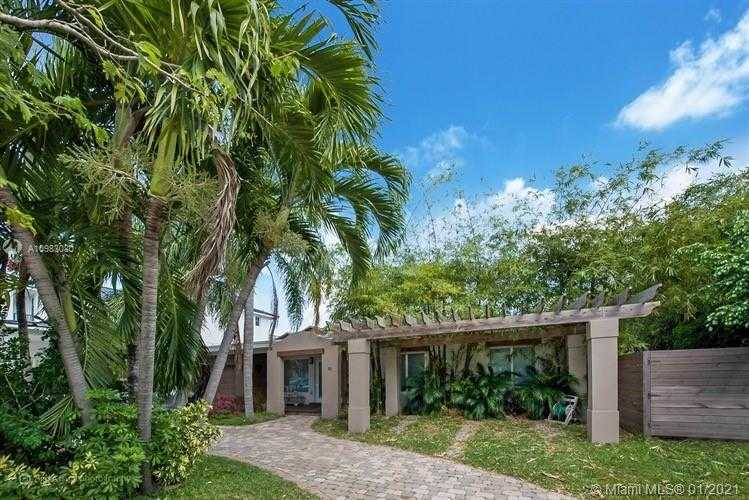 Small Image of 335 RIDGEWOOD RD, Key Biscayne Number 9