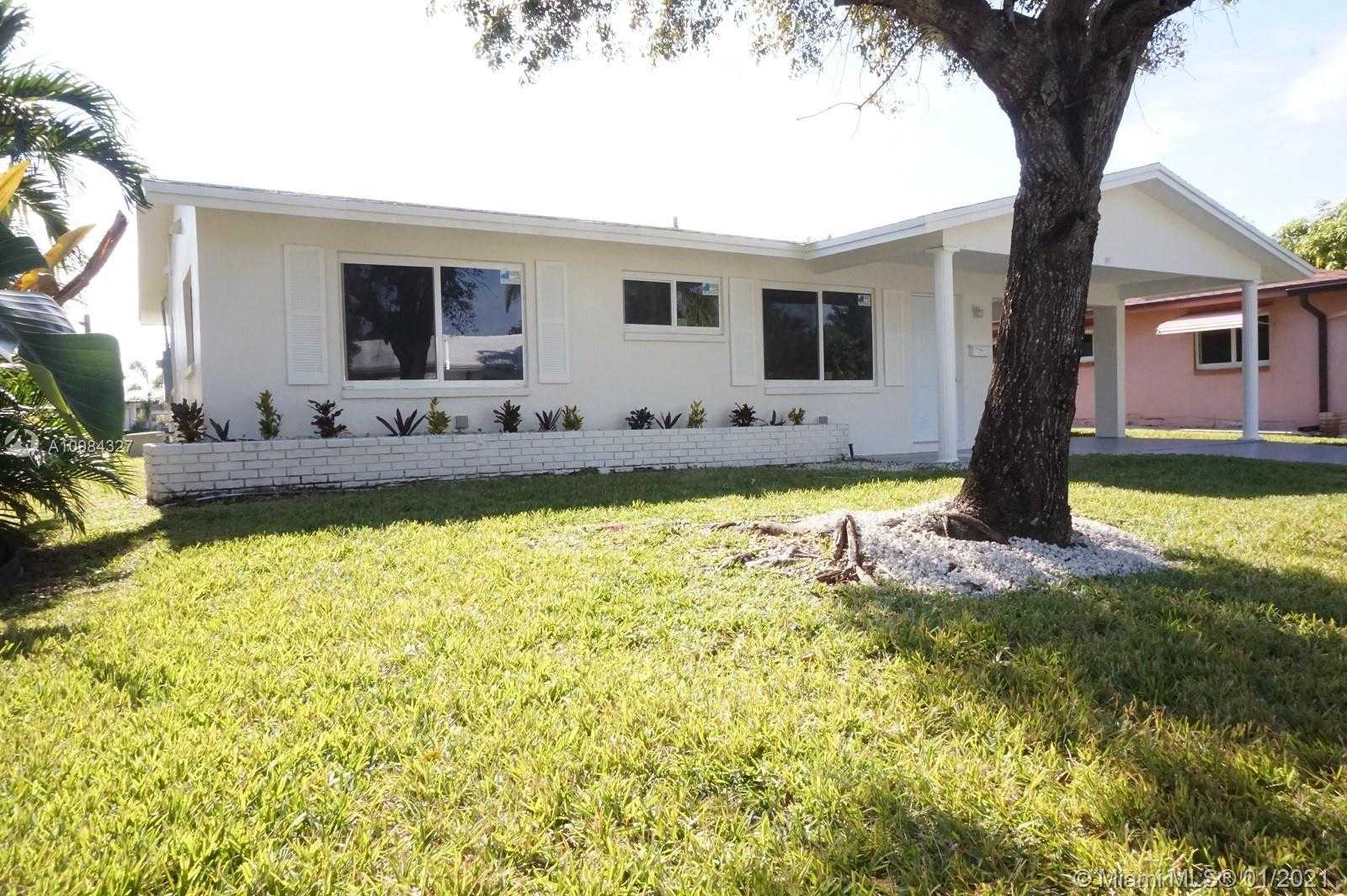 Small Image of 7112 NORTH WEST 57TH DR, Tamarac Number 5