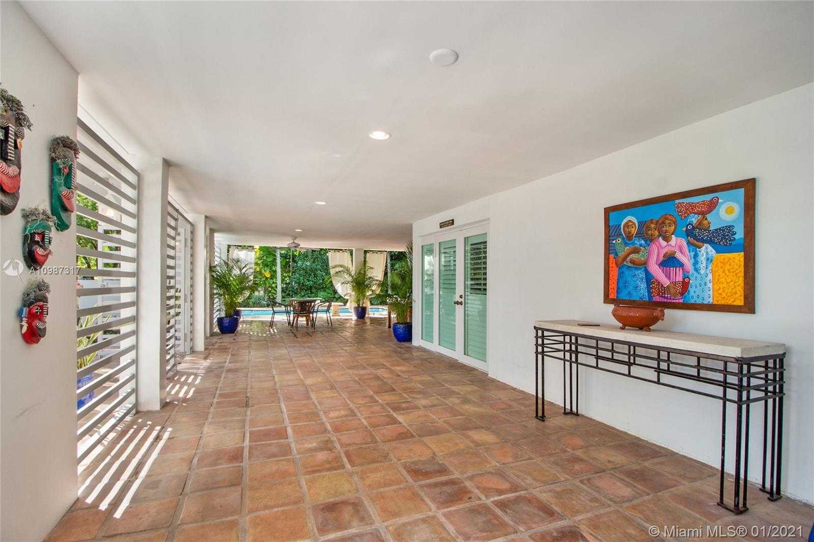Small Image of 3550 EAST FAIRVIEW ST, Miami Number 12