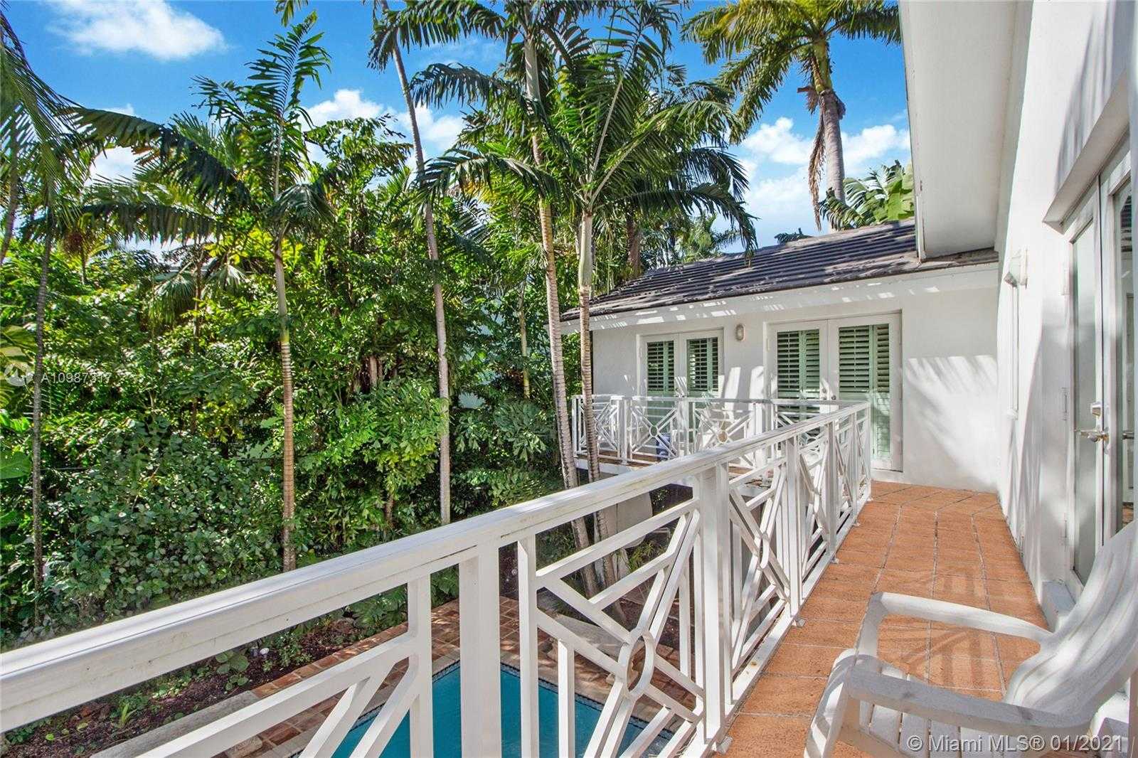 Small Image of 3550 EAST FAIRVIEW ST, Miami Number 17