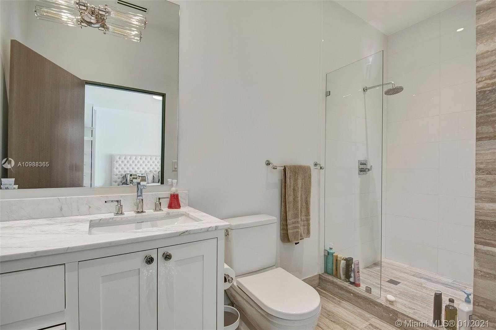 Small Image of 3200 AH WE WA ST, Miami Number 26