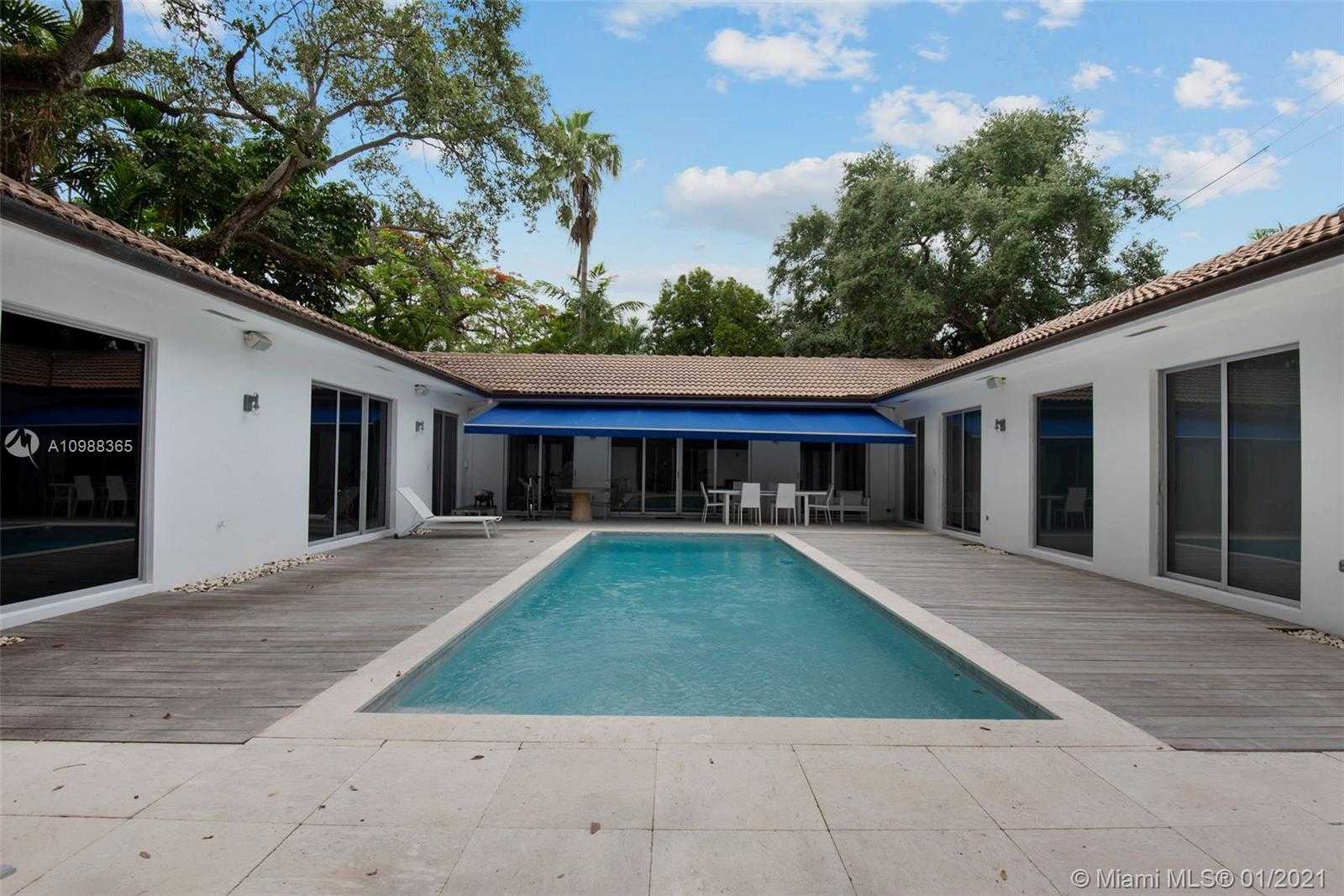 Small Image of 3200 AH WE WA ST, Miami Number 29