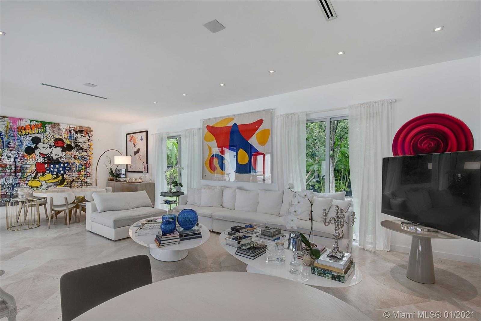 Small Image of 3200 AH WE WA ST, Miami Number 7