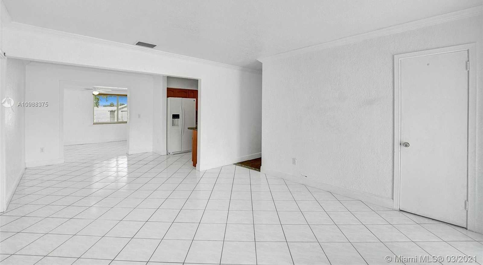 Small Image of 3941 NORTH WEST 13TH ST, Miami Number 23