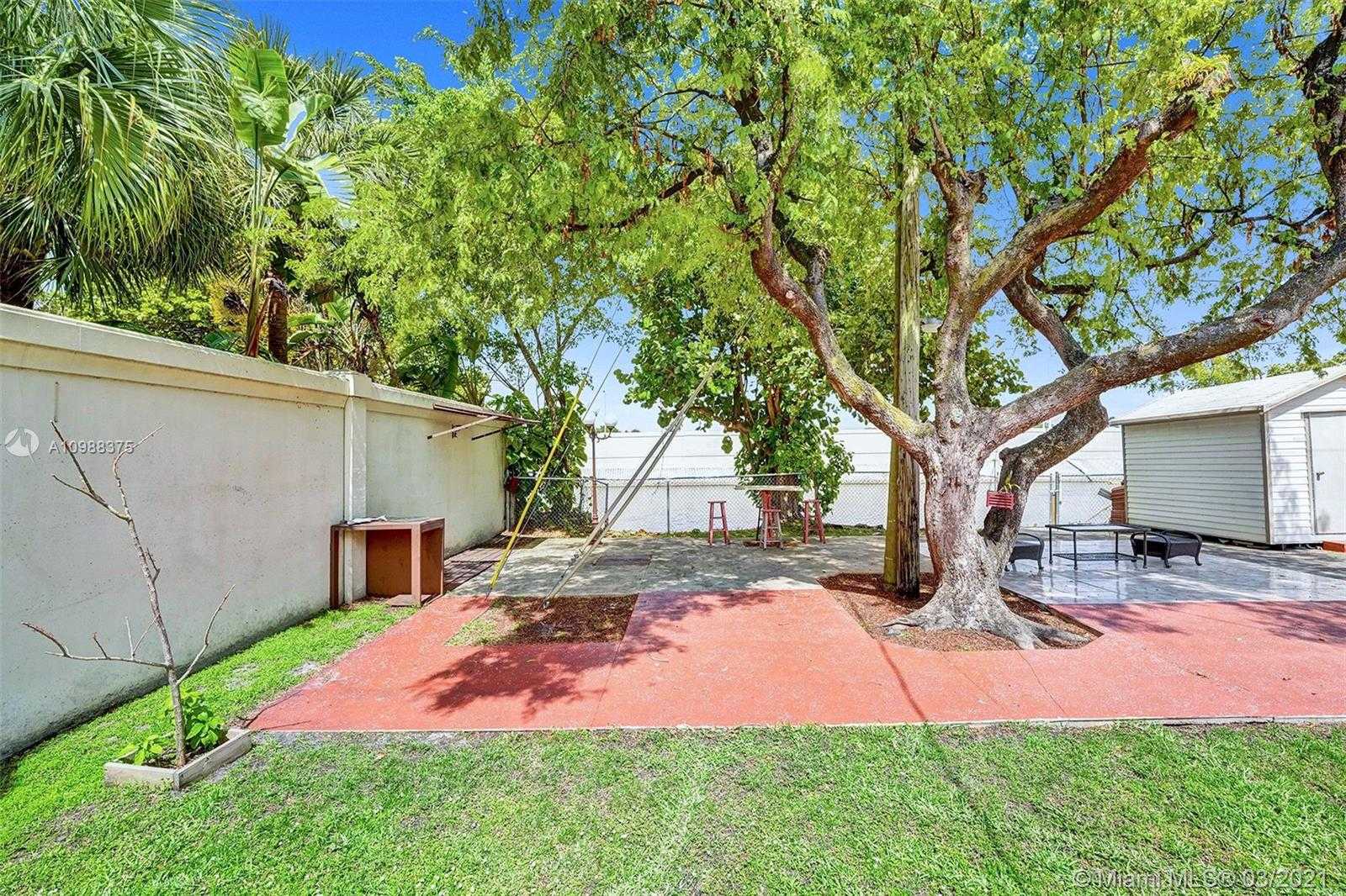 Small Image of 3941 NORTH WEST 13TH ST, Miami Number 35