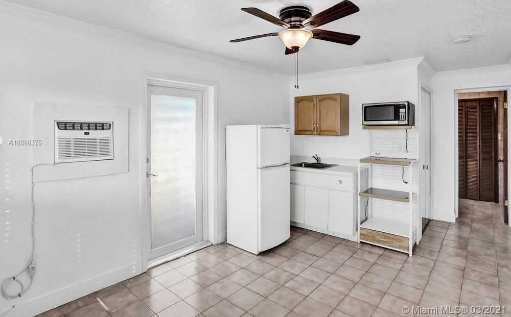 Small Image of 3941 NORTH WEST 13TH ST, Miami Number 50