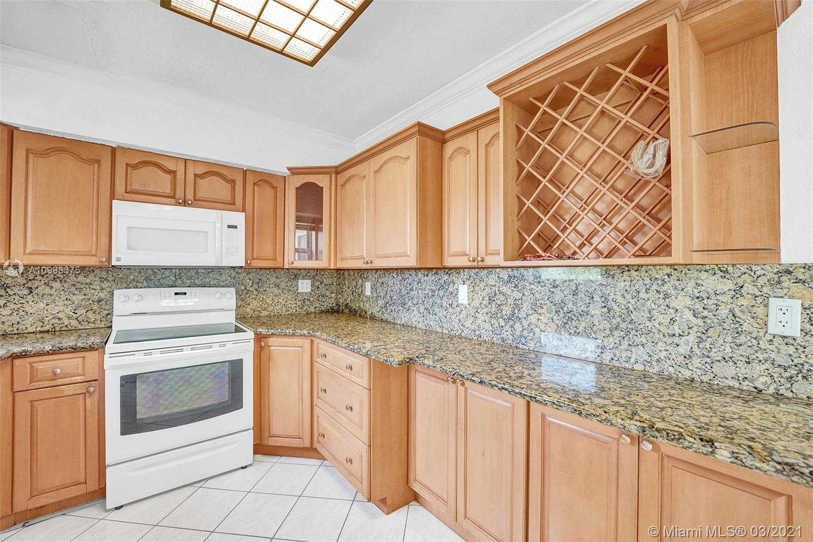 Small Image of 3941 NORTH WEST 13TH ST, Miami Number 9